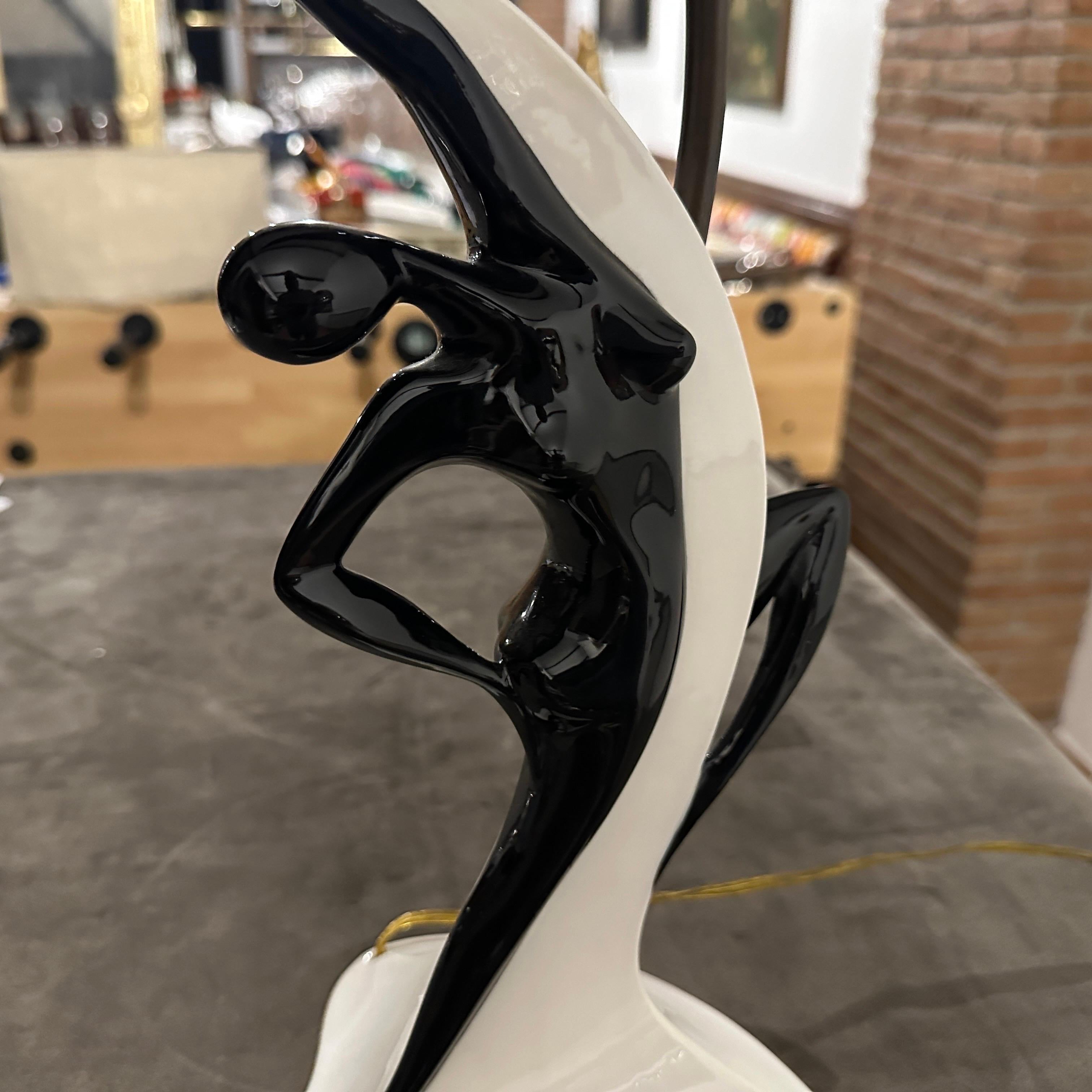 Hand-Painted 1960s Mid-Century Modern Black and White Ceramic Table Lamp by Italo Casini For Sale