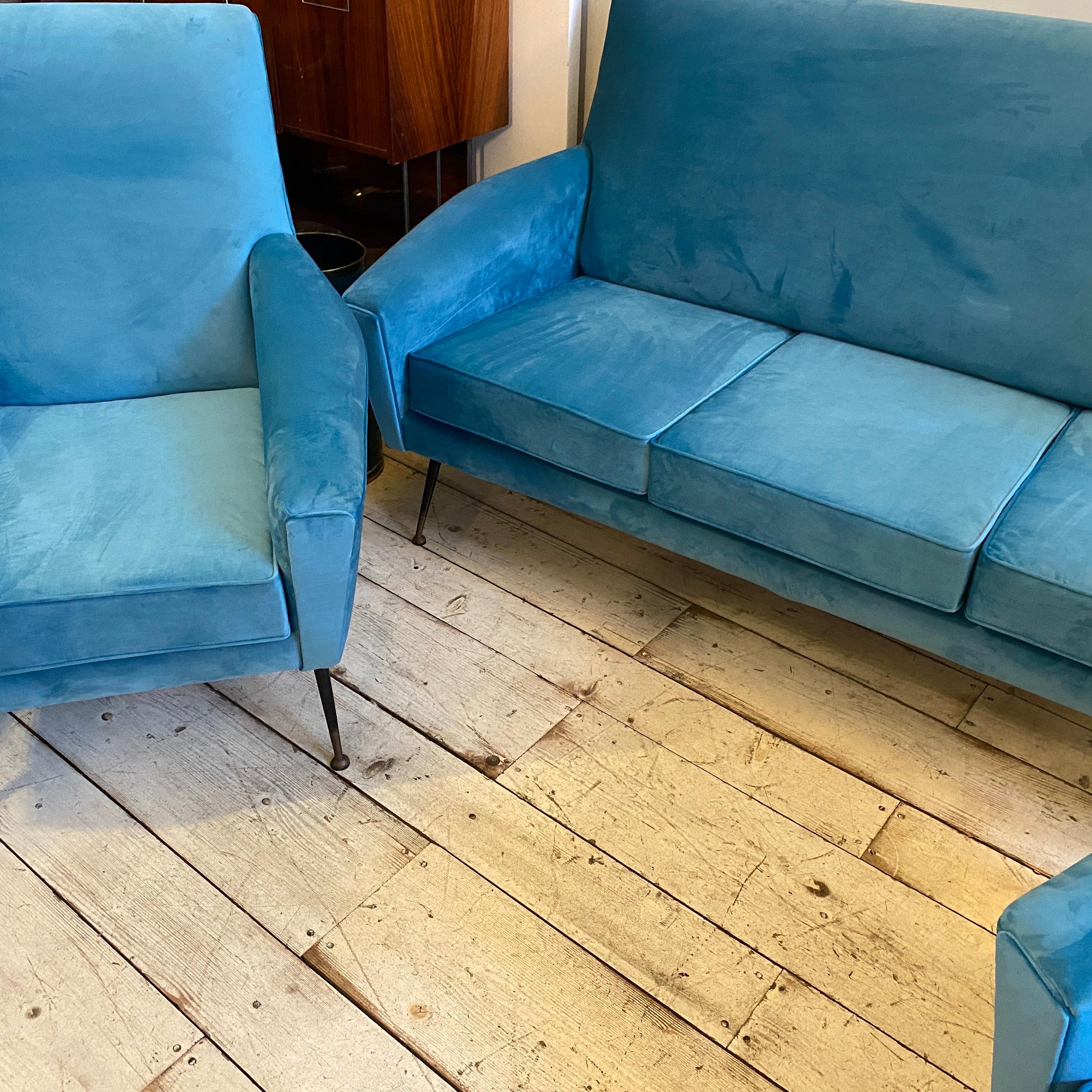 1960s Mid-Century Modern Blue Velvet and Brass Italian Sofa and two Armchairs 11