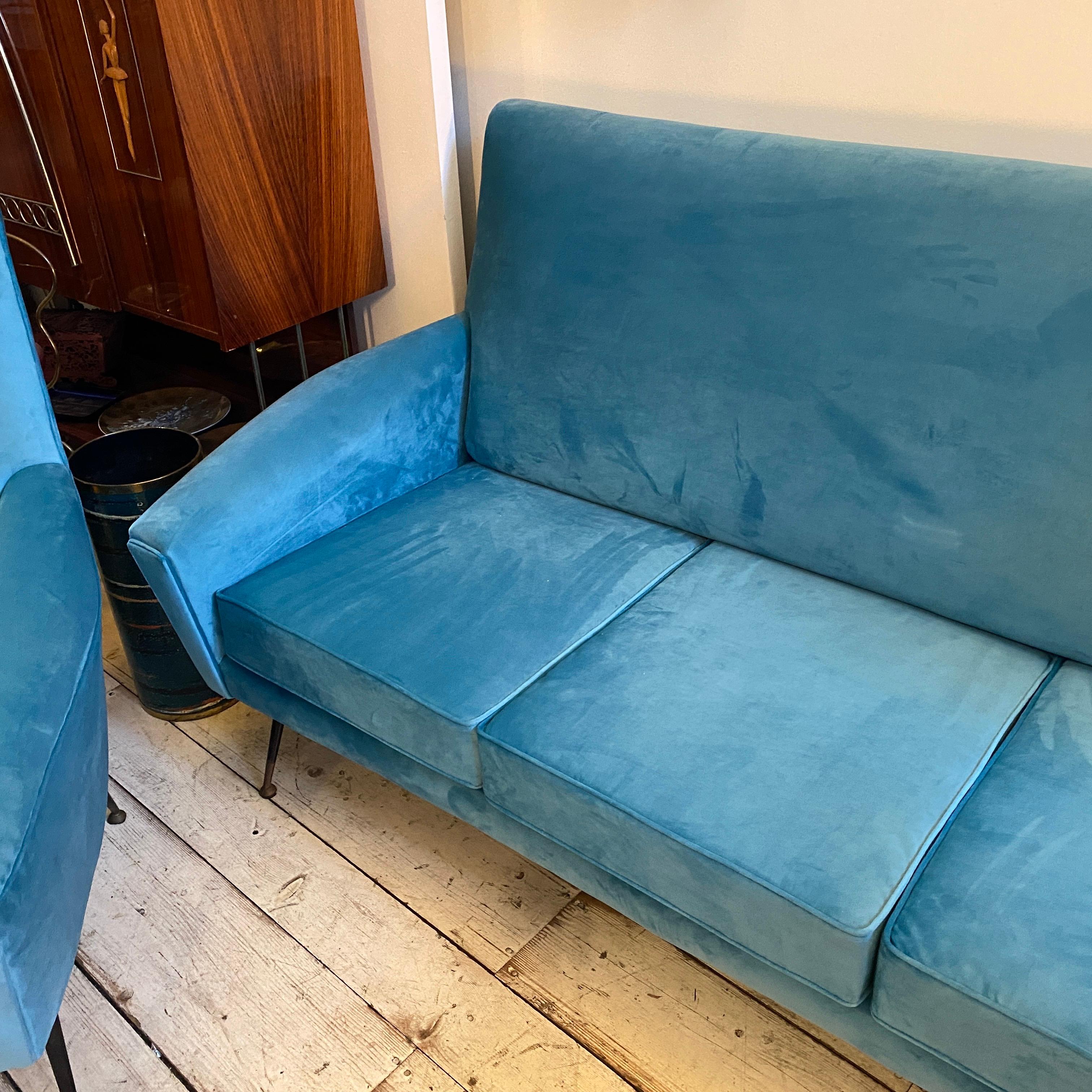 1960s Mid-Century Modern Blue Velvet and Brass Italian Sofa and two Armchairs 3