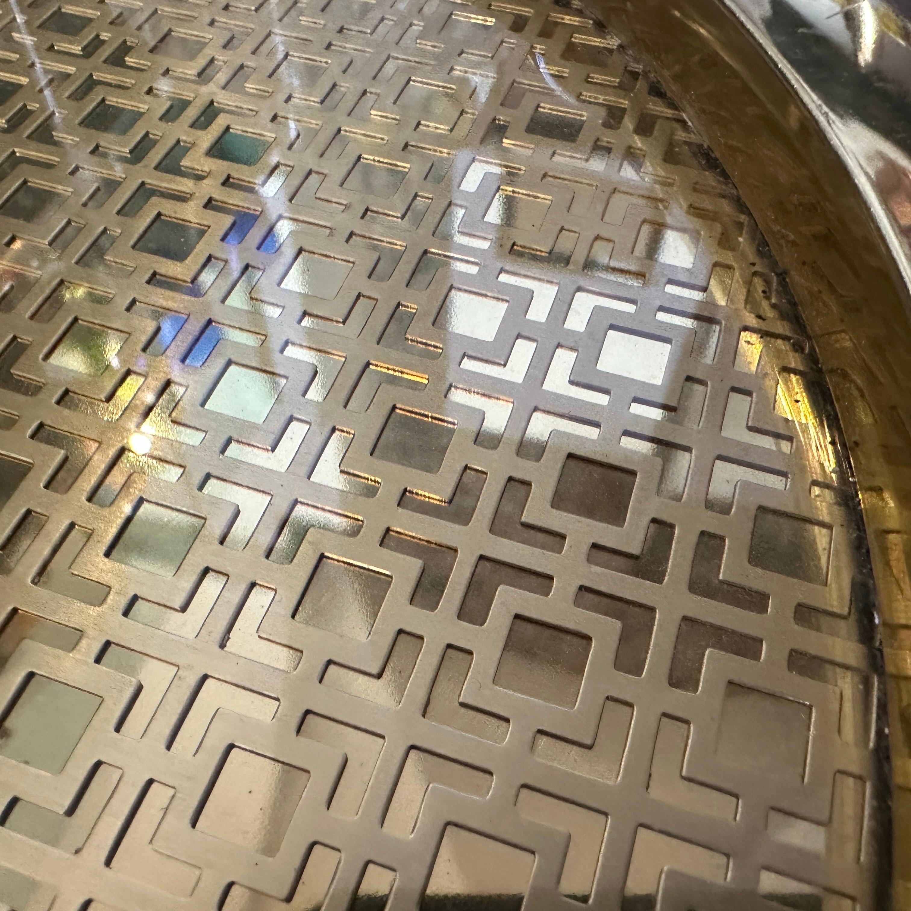 1960s Mid-century Modern Brass and Glass Round Italian Serving Gallery Tray For Sale 5