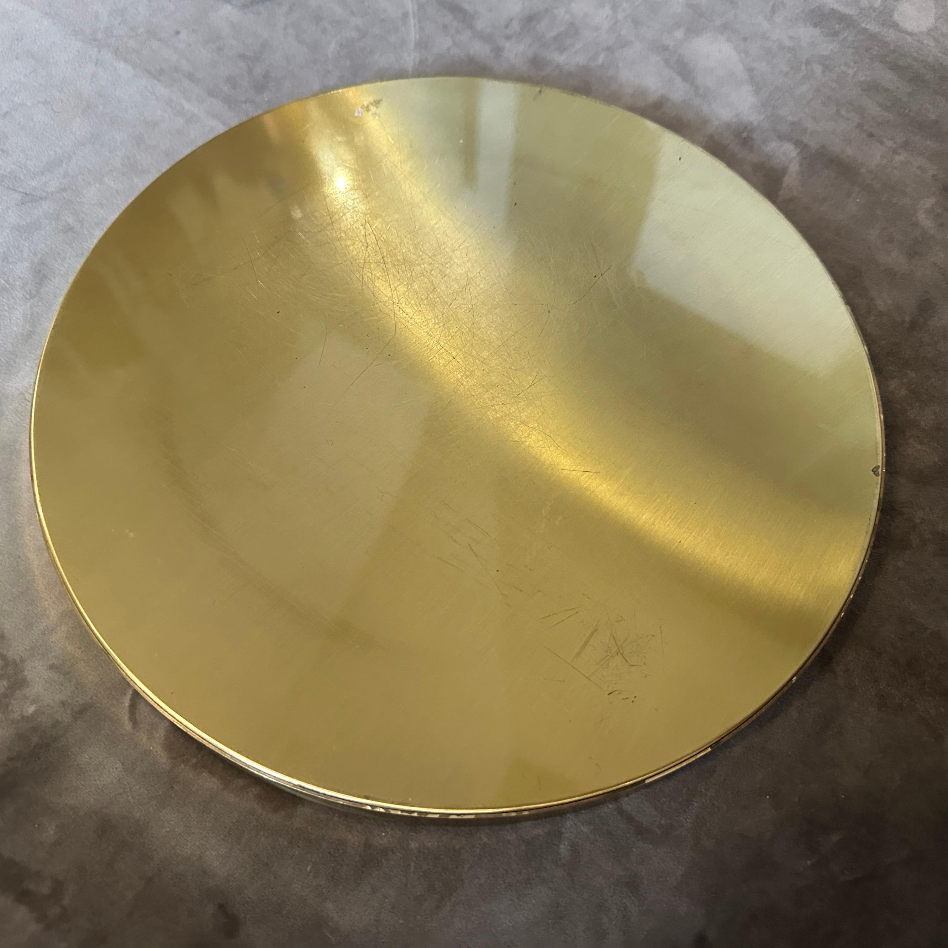 1960s Mid-century Modern Brass and Glass Round Italian Serving Tray For Sale 3