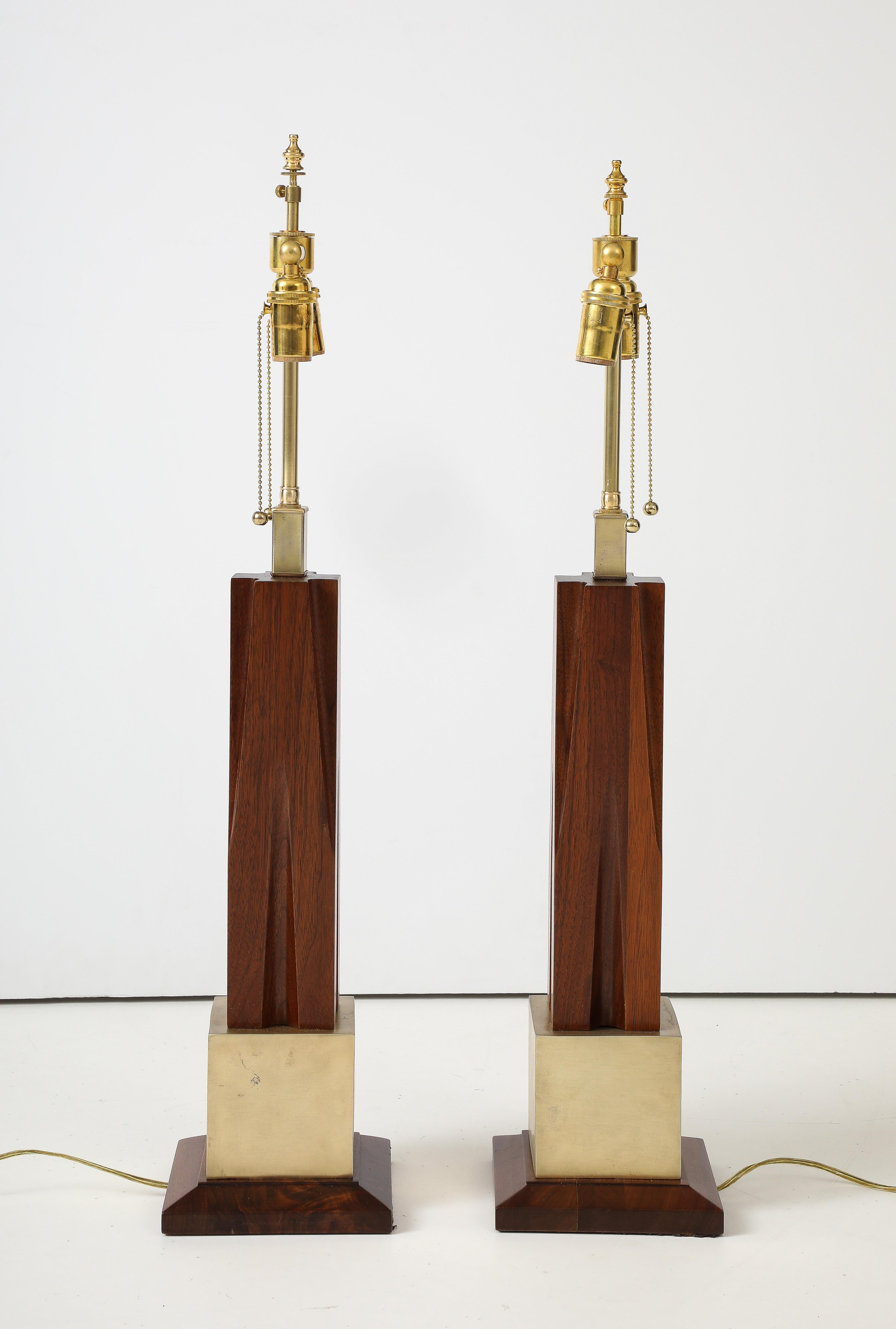 1960's Mid-Century Modern Brass And Walnut Table Lamps Attributed To Laurel For Sale 2