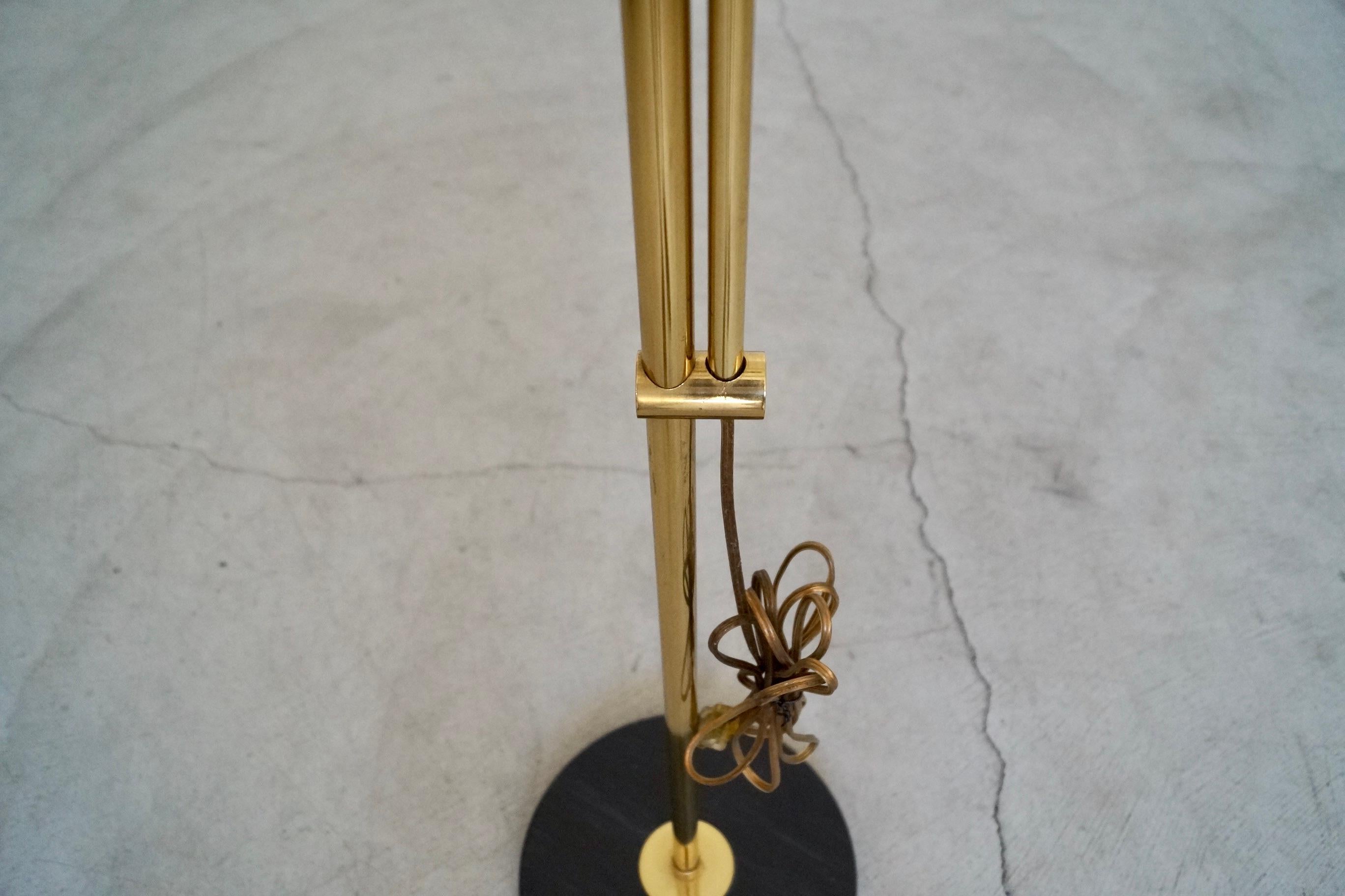 1960's Mid-Century Modern Brass & Marble Adjustable Floor Lamp For Sale 3