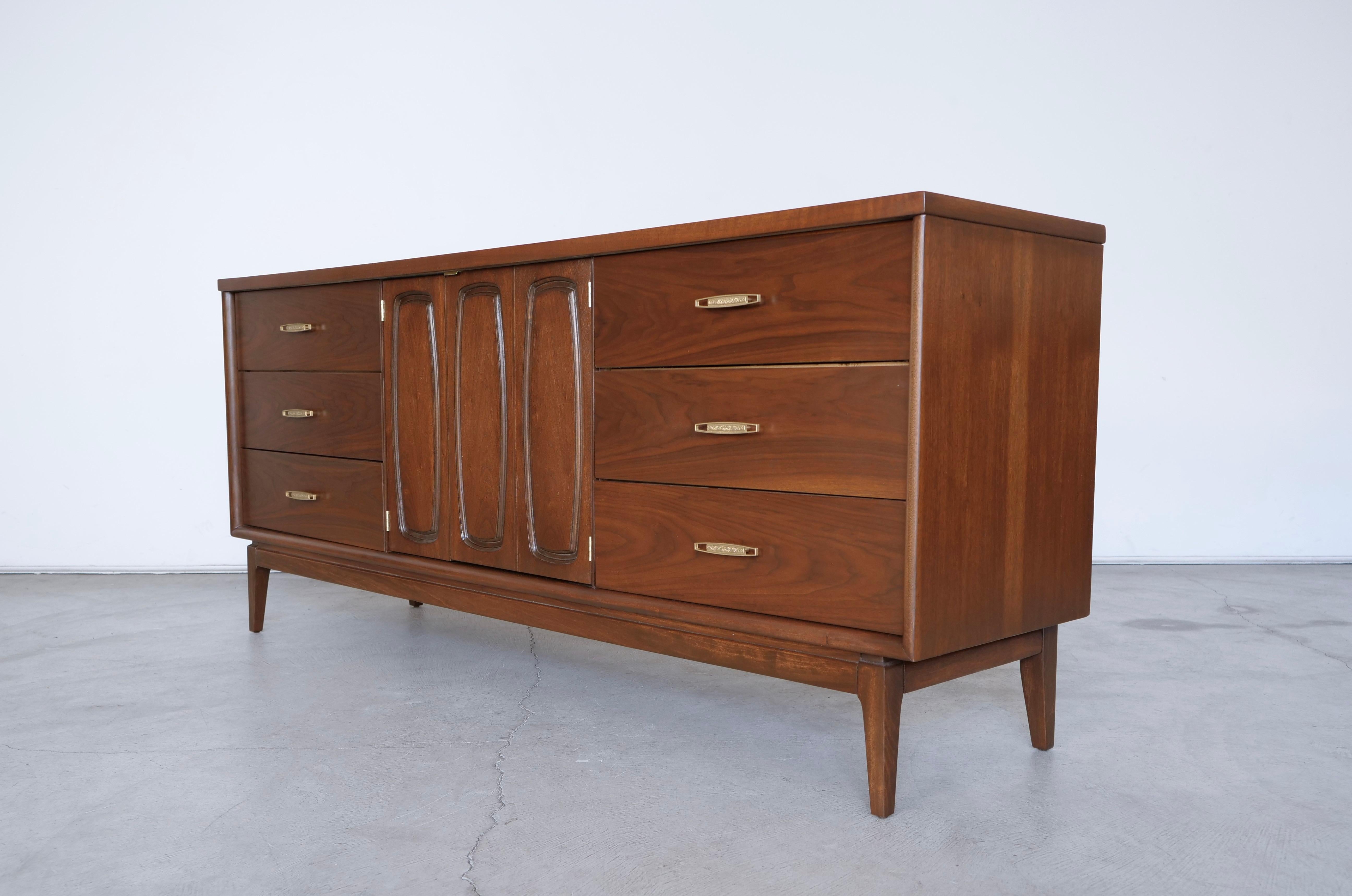 1960's Mid-Century Modern Broyhill Emphasis Dresser 3