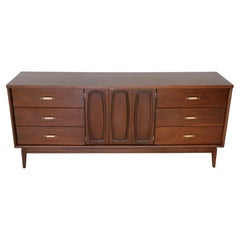 Commode "Emphasis" de Broyhill, datant des années 1960, de style "Mid-Century Modern".