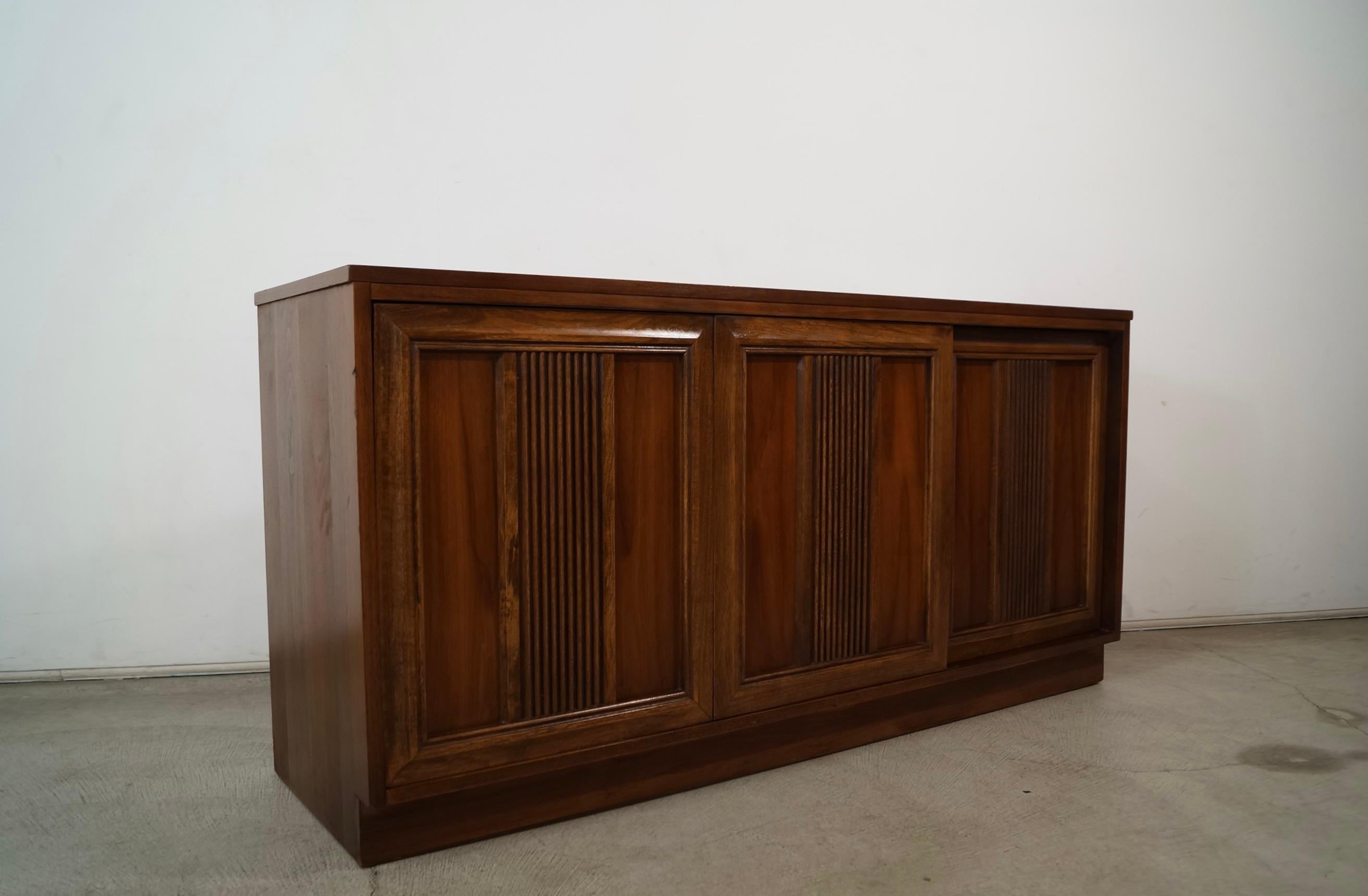 1960's Mid-Century Modern Brutalist Walnut Credenza / Sideboard For Sale 6