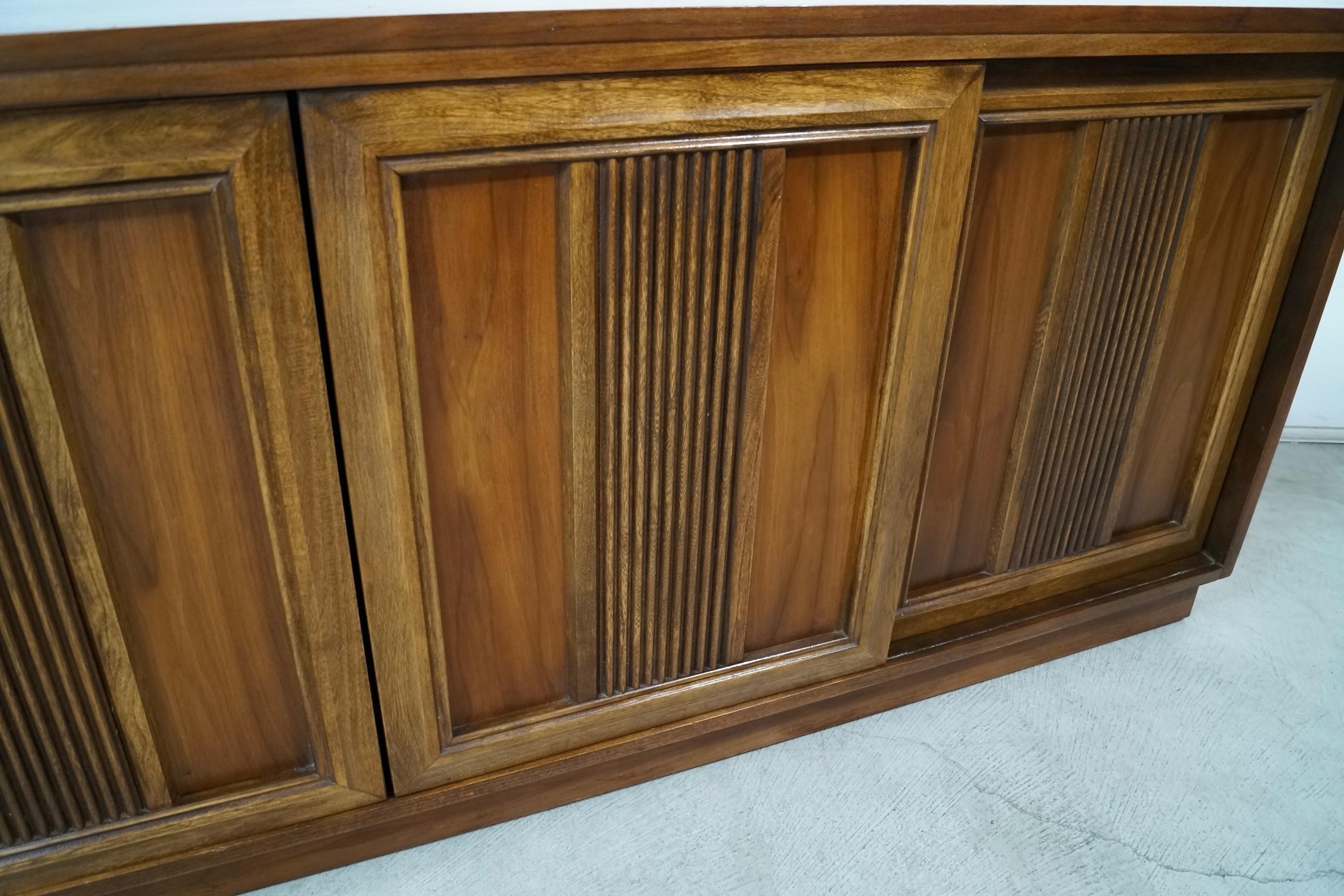 1960's Mid-Century Modern Brutalist Walnut Credenza / Sideboard For Sale 11