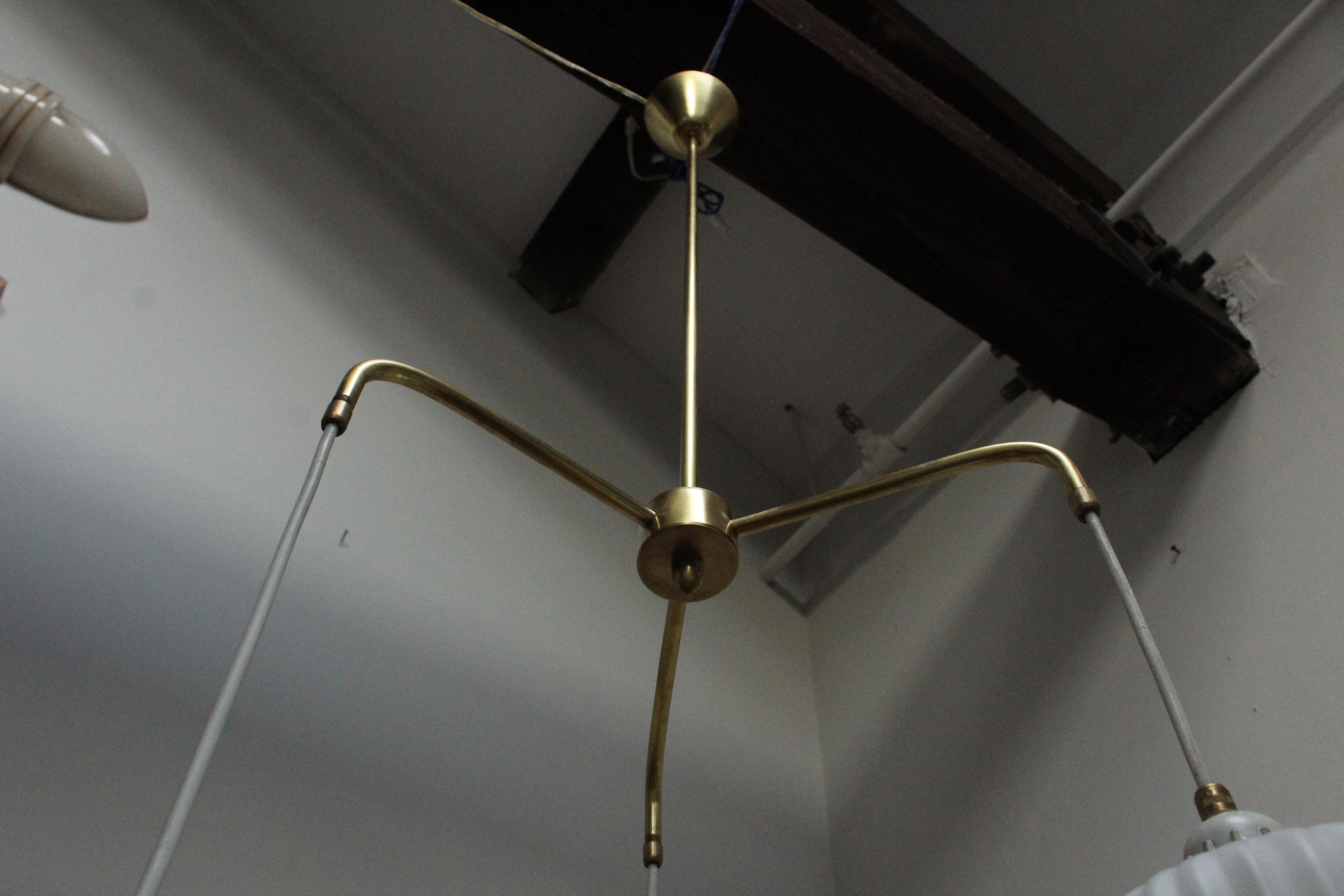 Lampe à suspension italienne en cascade moderne mi-siècle, attribuée à Stilnovo, années 1960 en vente 8