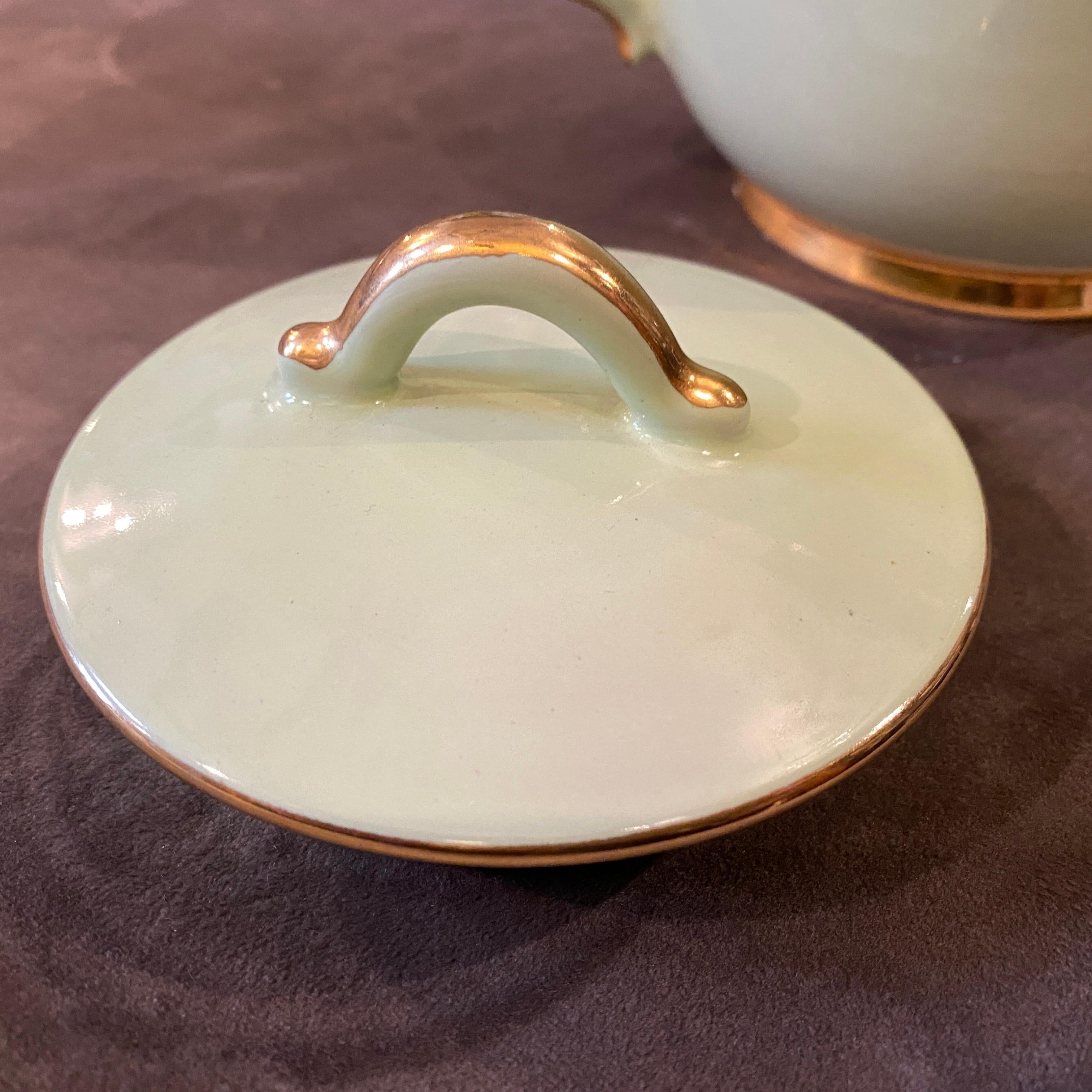 20ième siècle 1960s Mid-Century Modern Greene & Greene Ceramics Tea Pot by Pucci Umbertide en vente