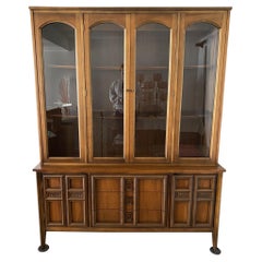 Vintage 1960s Mid-Century Modern China Display Cabinet Sideboard With Display Top