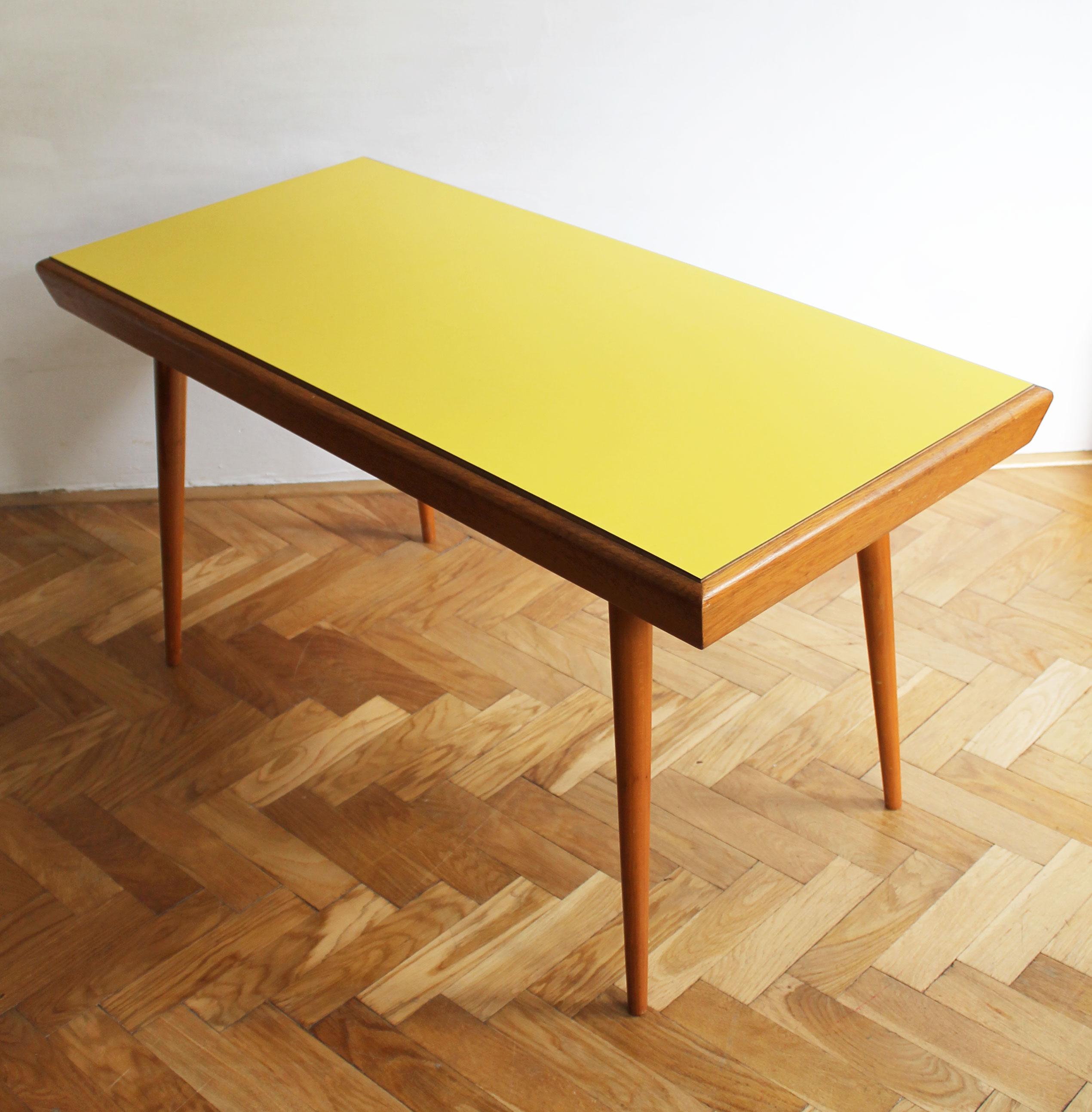 Mid-Century Modern Table basse moderne mi-siècle par Jiri Jiroutek pour Interier Praha, années 1960 en vente