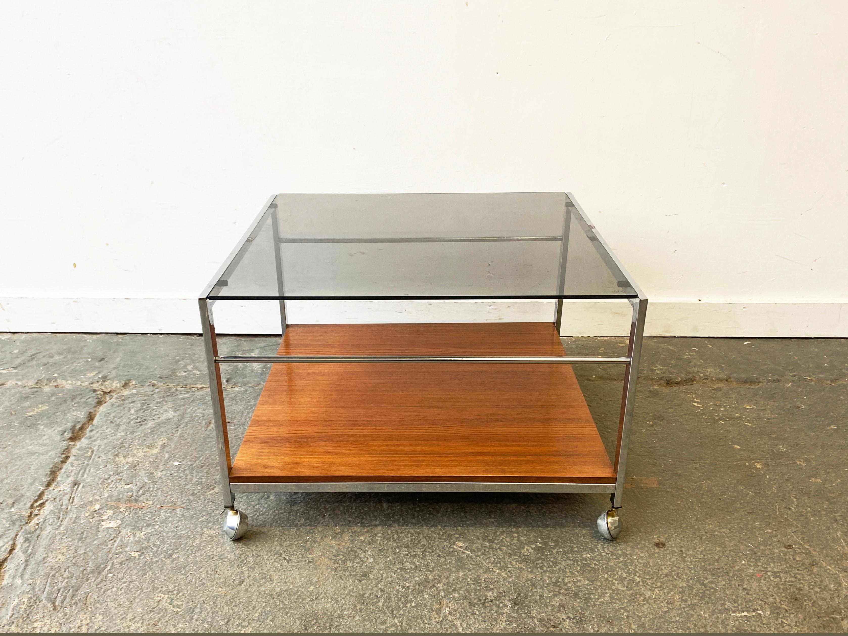Smoked Glass 1960’s Mid-Century modern coffee table for MDA by Howard Miller For Sale