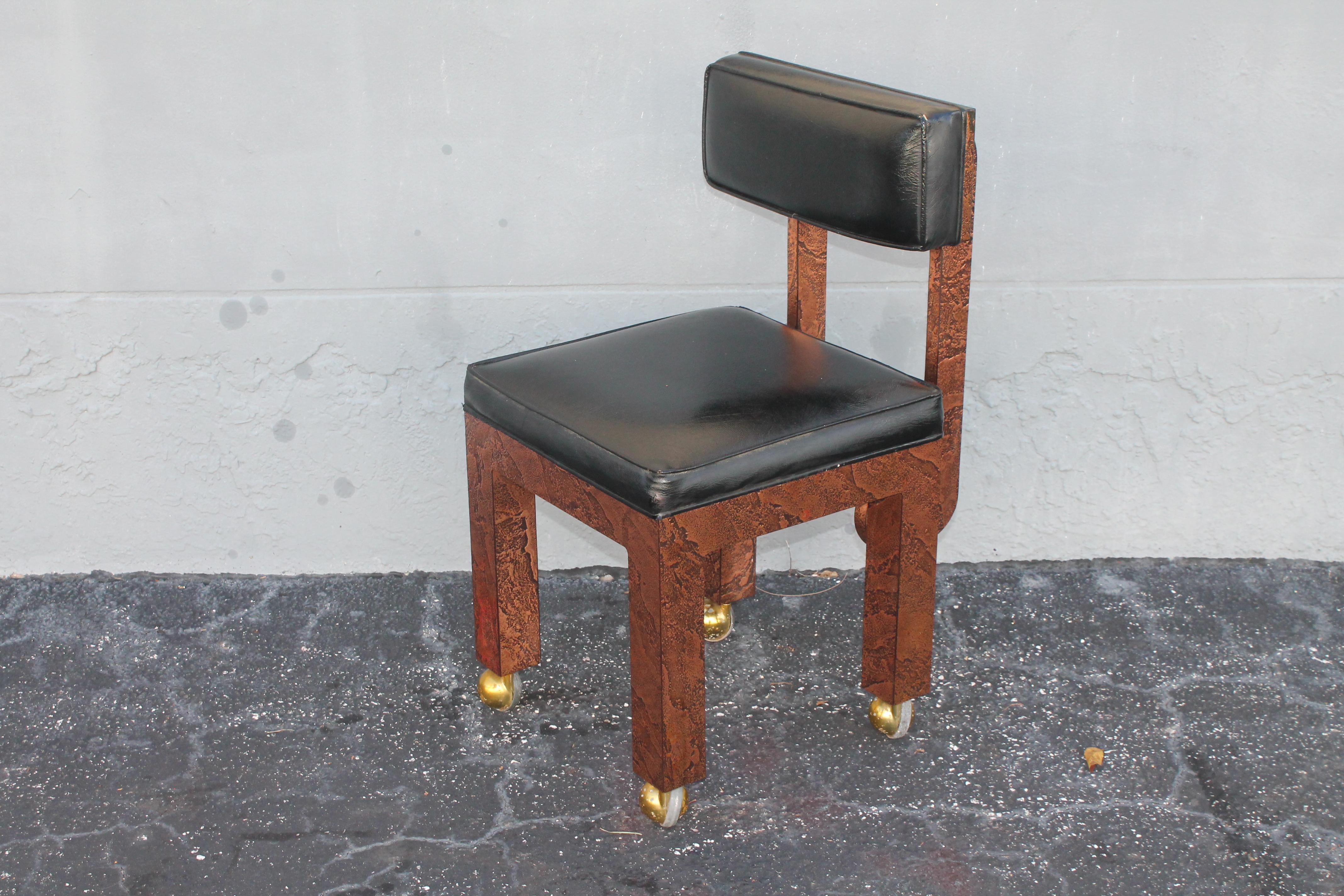 1960's Mid Century Modern Copper Clad Schreibtisch mit passendem Stuhl im Angebot 6