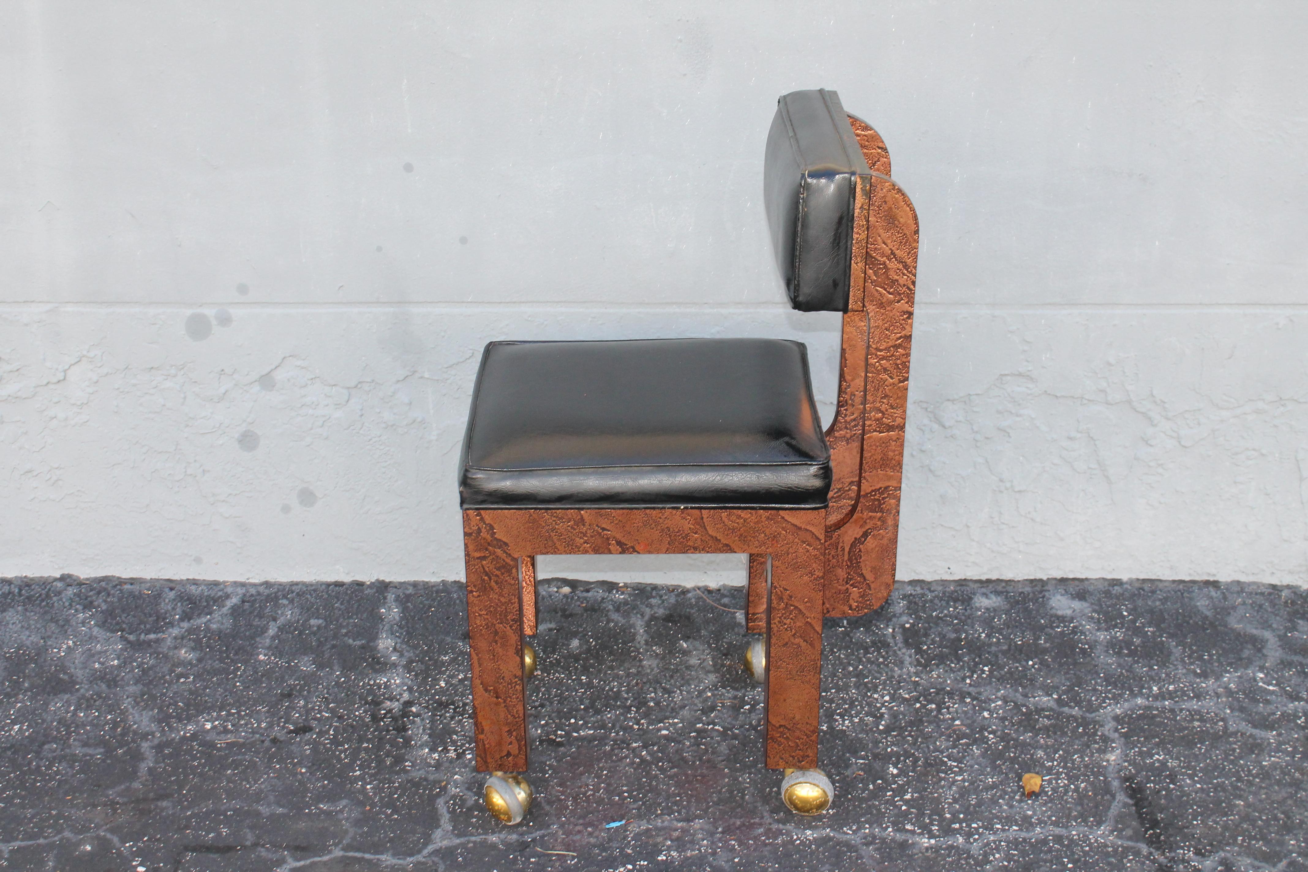 1960's Mid Century Modern Copper Clad Schreibtisch mit passendem Stuhl im Angebot 7
