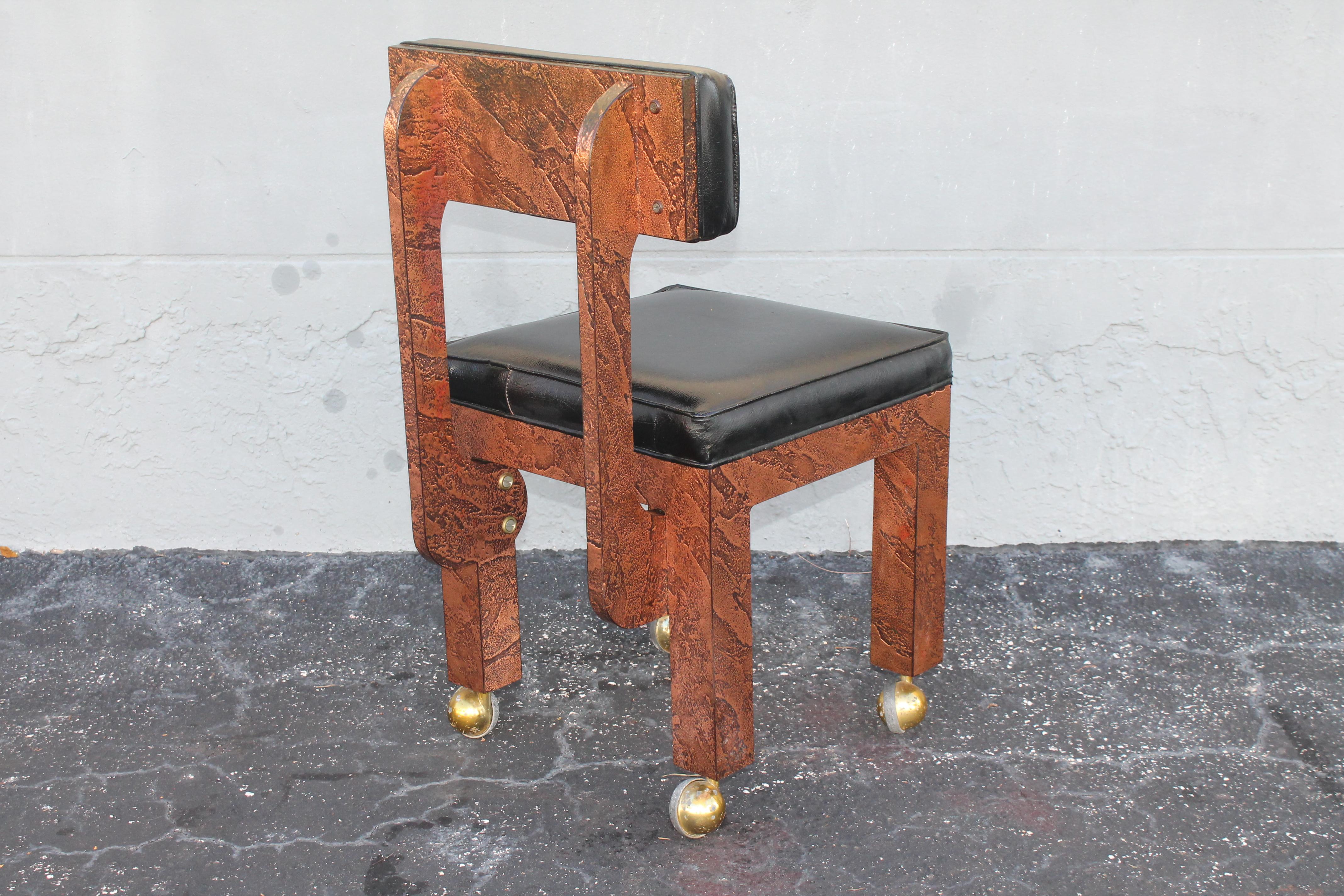 1960's Mid Century Modern Copper Clad Schreibtisch mit passendem Stuhl im Angebot 9