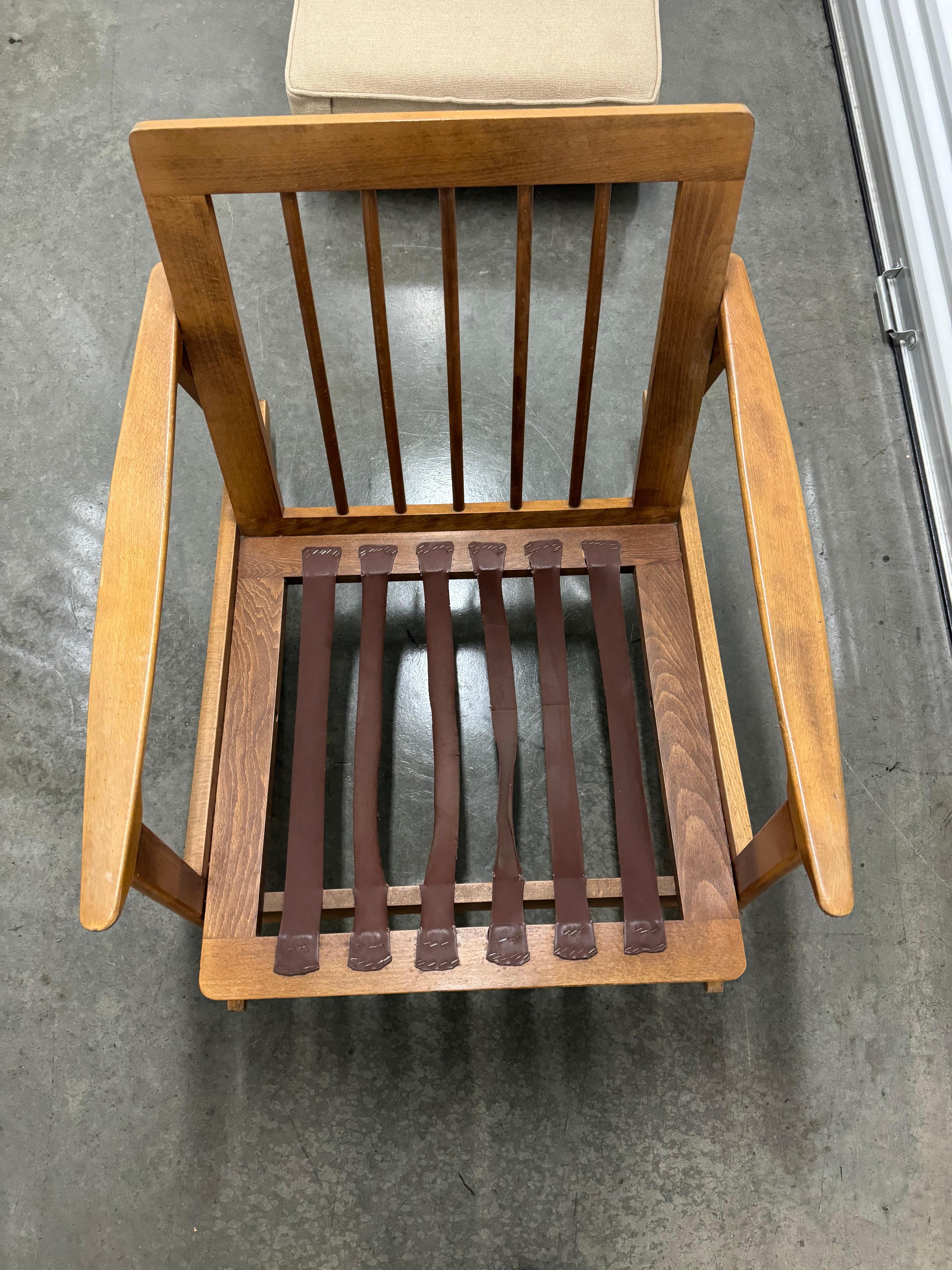 1960's Mid Century Modern Danish Style Rocking Arm Chair (Fauteuil à bascule) en vente 2