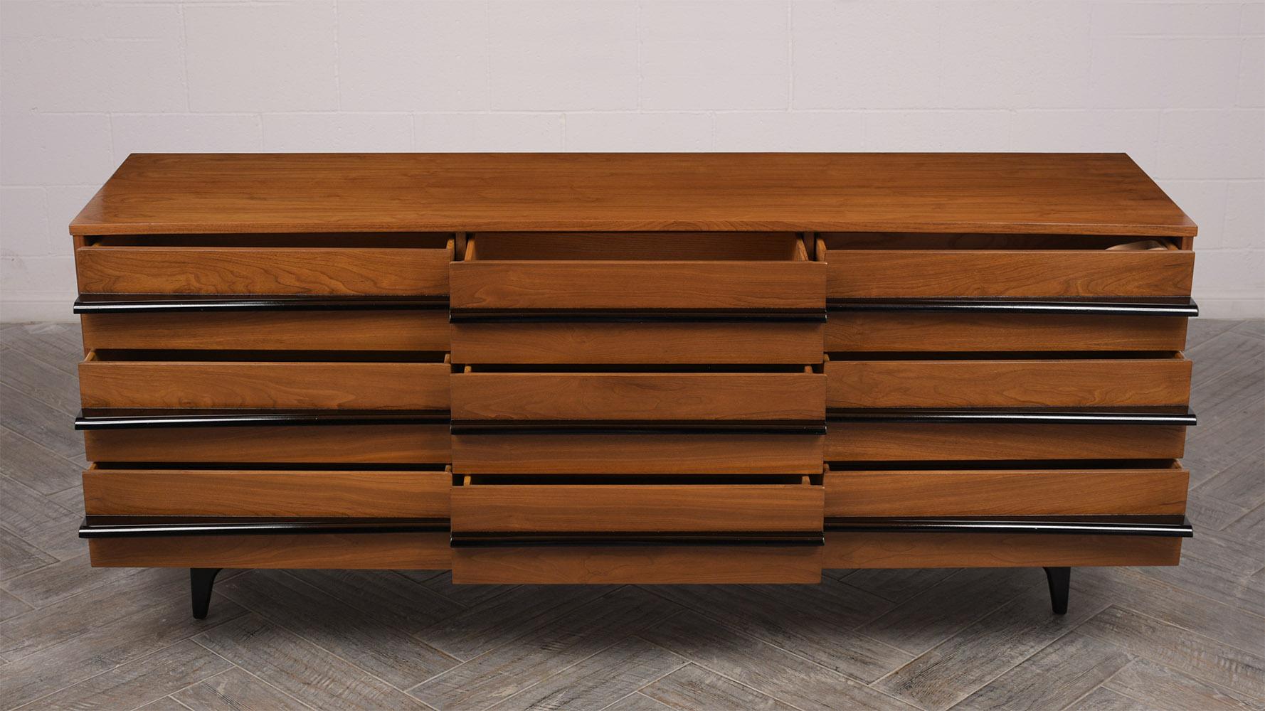 American 1960s Mid-Century Modern Dresser in the Style of Vladimir Kagan