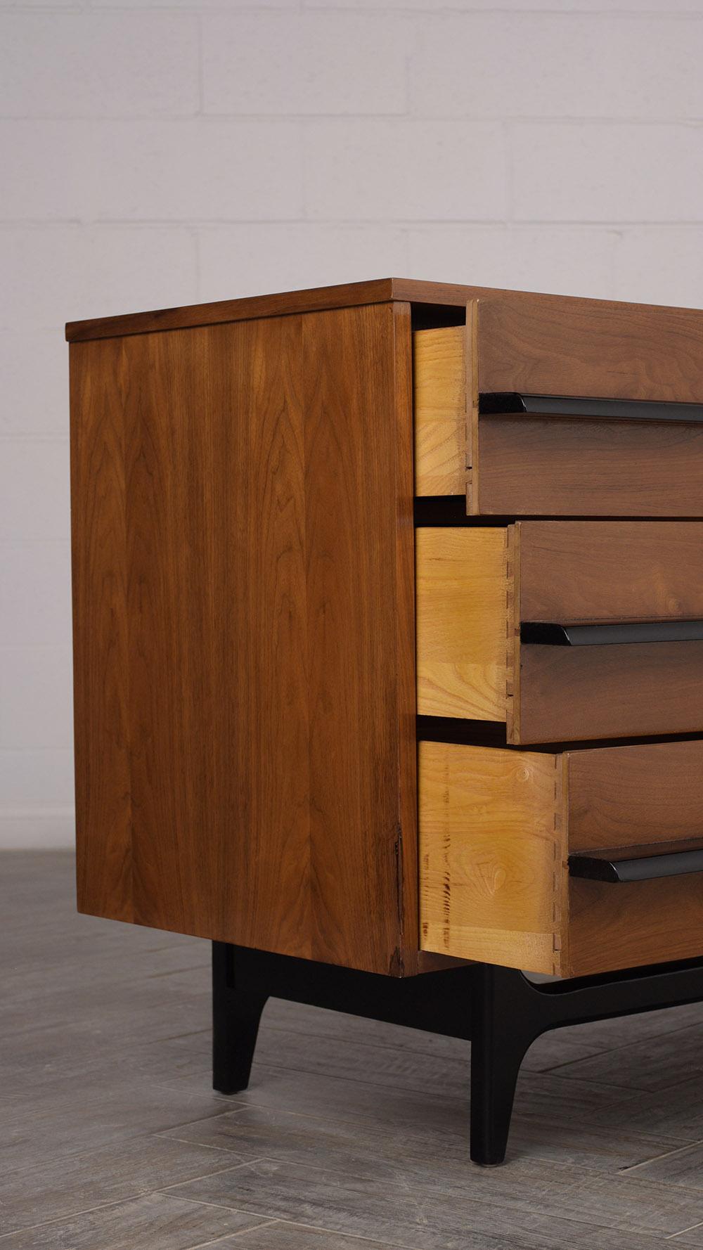 Mid-20th Century 1960s Mid-Century Modern Dresser in the Style of Vladimir Kagan