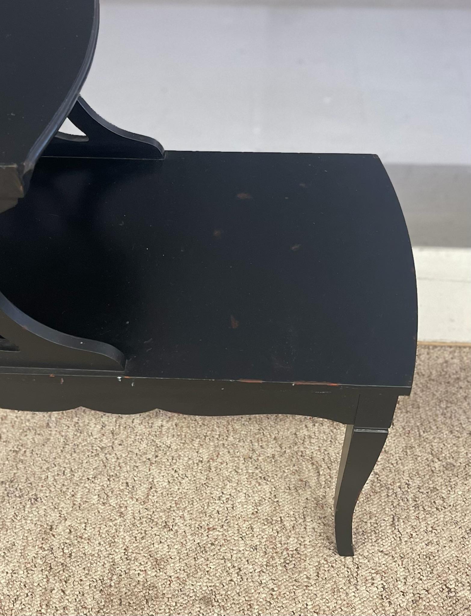 1960s Mid-Century Modern Ebonized Coffee Table von Lane's mit konischen Beinen. (Holz) im Angebot