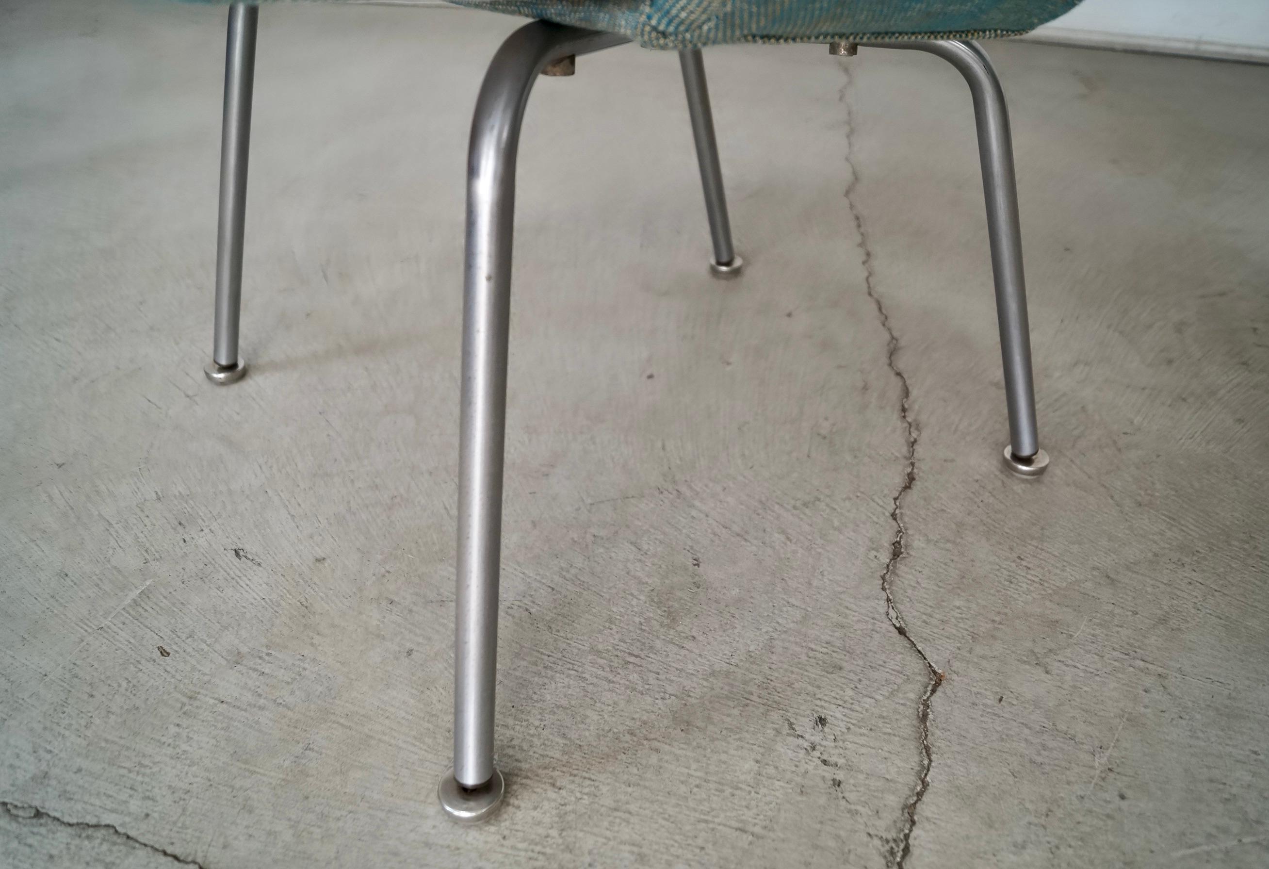 Poltrone direzionali di Eero Saarinen per Knoll, metà del secolo scorso - una coppia in vendita 12