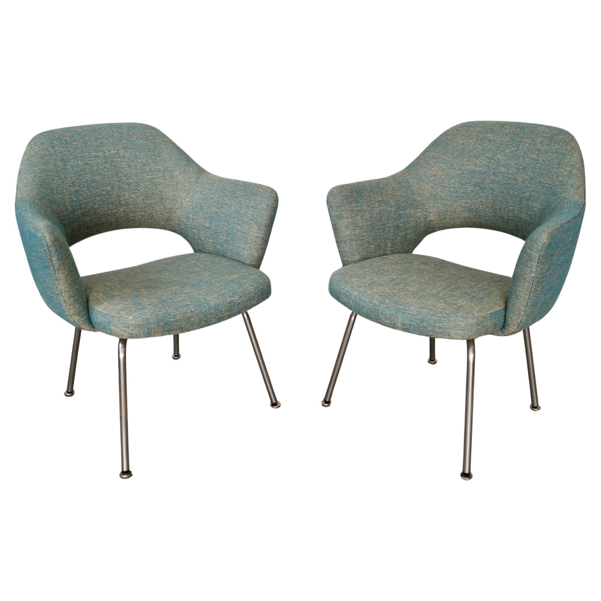 1960's Mid-Century Modern Eero Saarinen for Knoll Executive Arm Chairs - a Pair