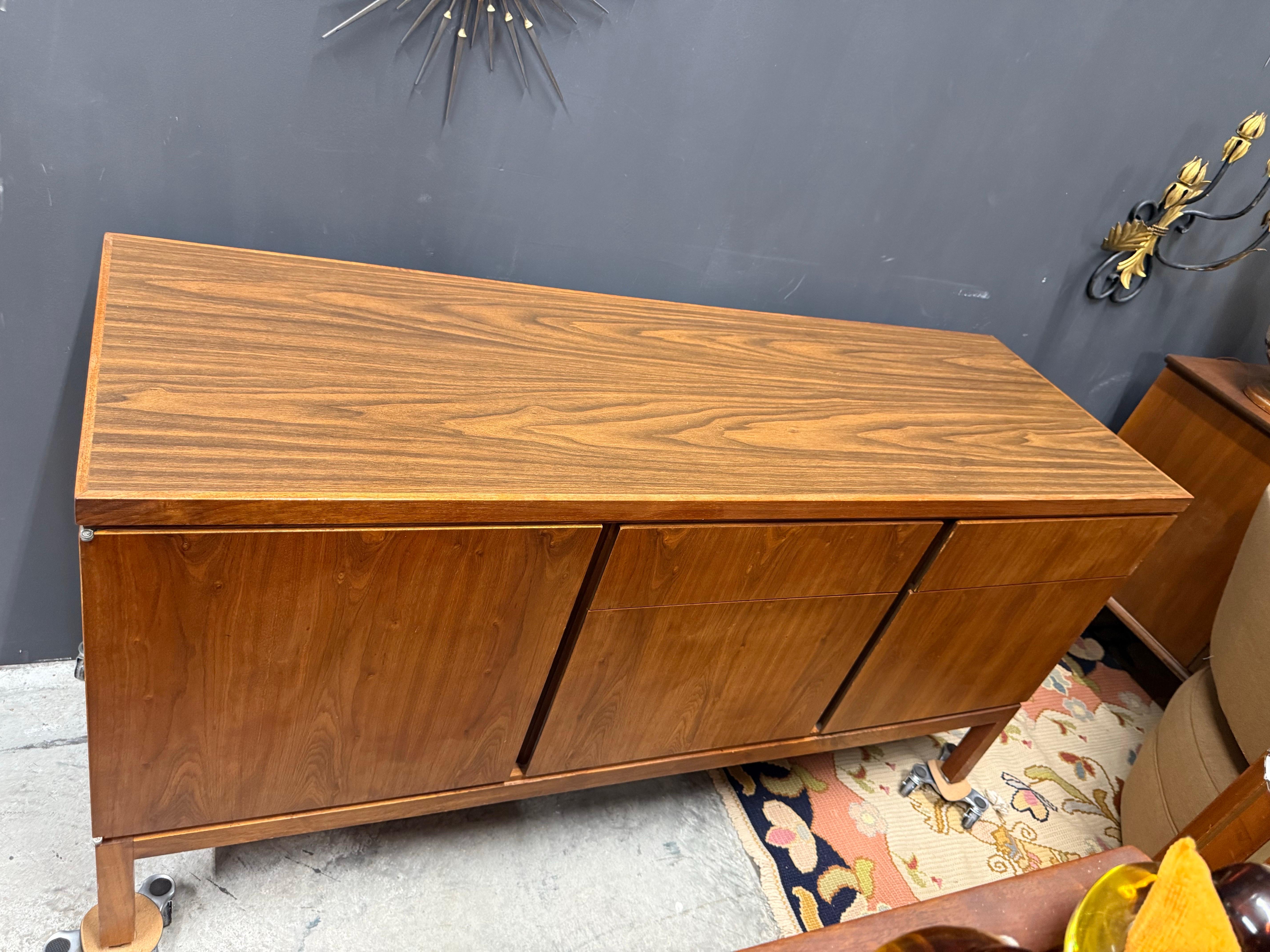 1960s Mid-Century Modern Executive Walnut Credenza With File Drawers For Sale 5