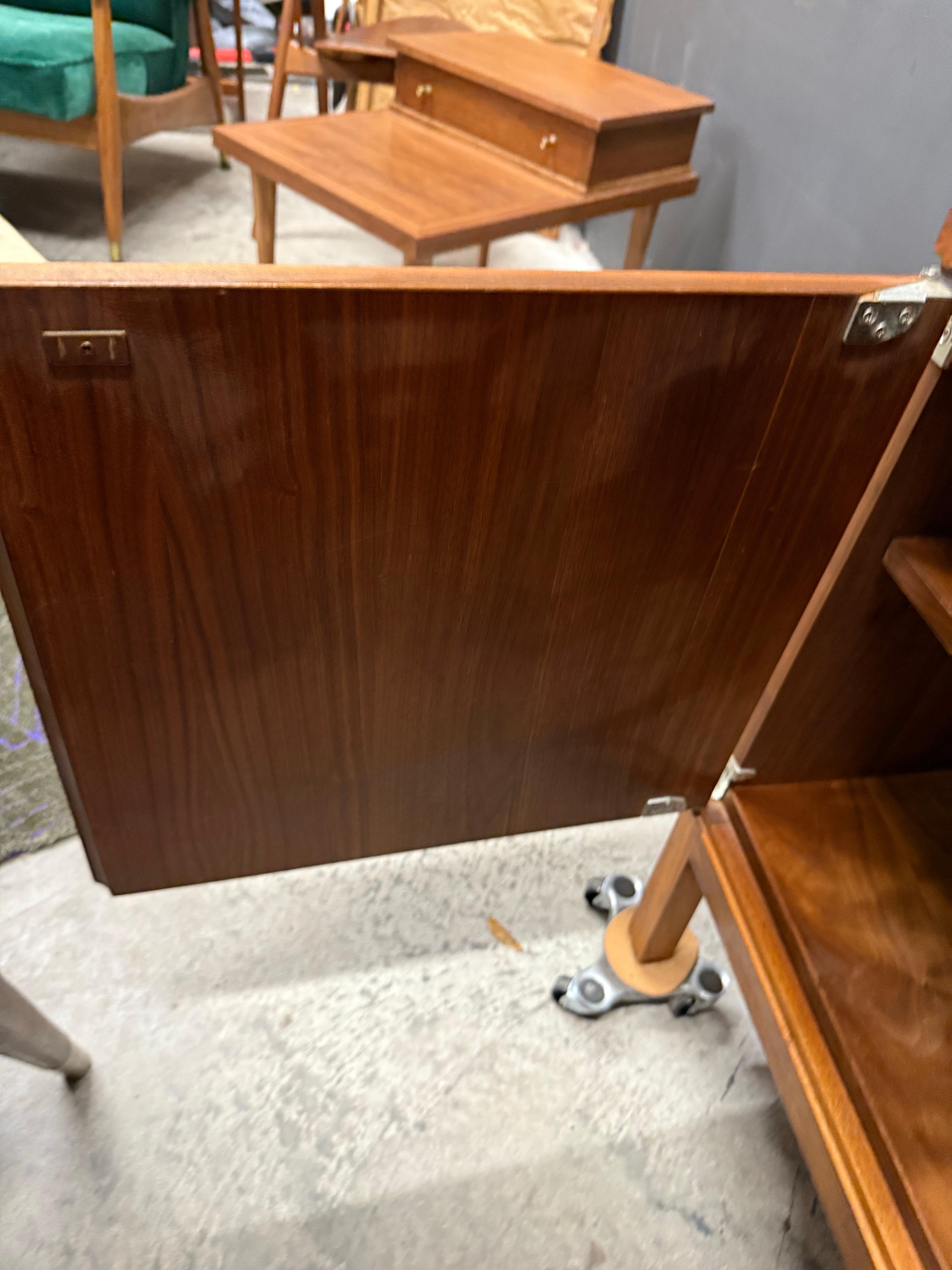 1960s Mid-Century Modern Executive Walnut Credenza With File Drawers For Sale 7