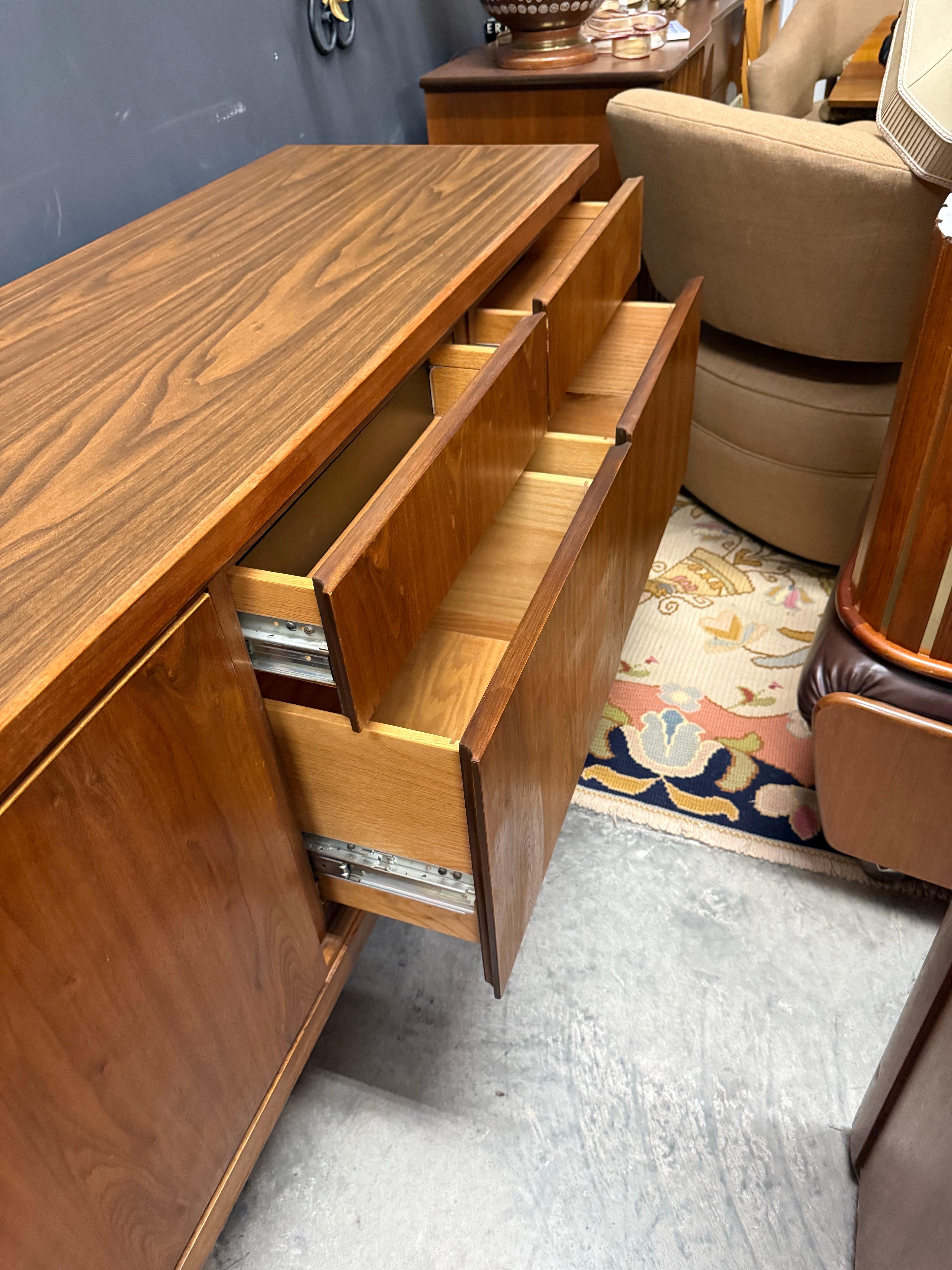 1960s Mid-Century Modern Executive Walnut Credenza With File Drawers For Sale 9