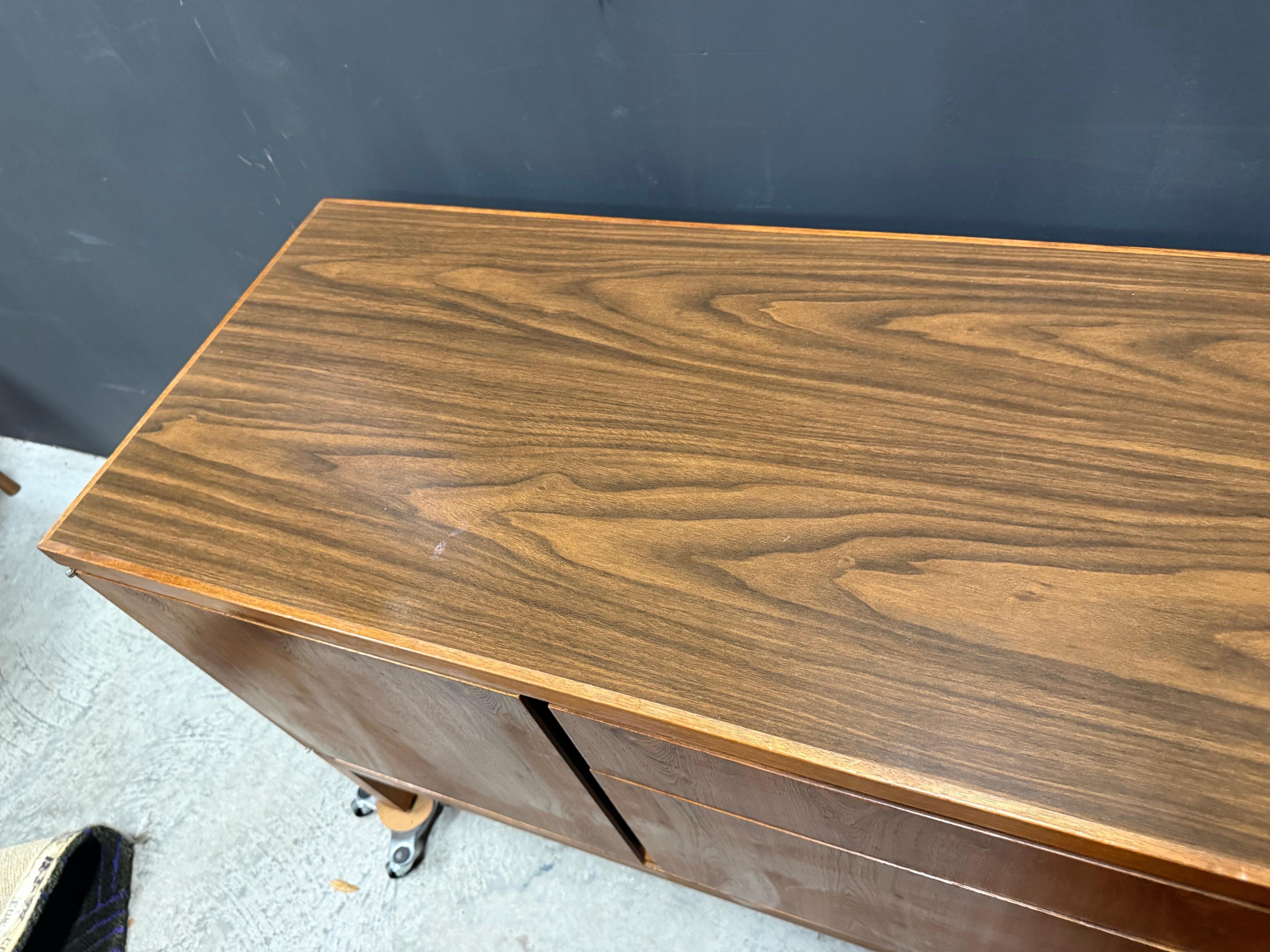 1960s Mid-Century Modern Executive Walnut Credenza With File Drawers For Sale 10