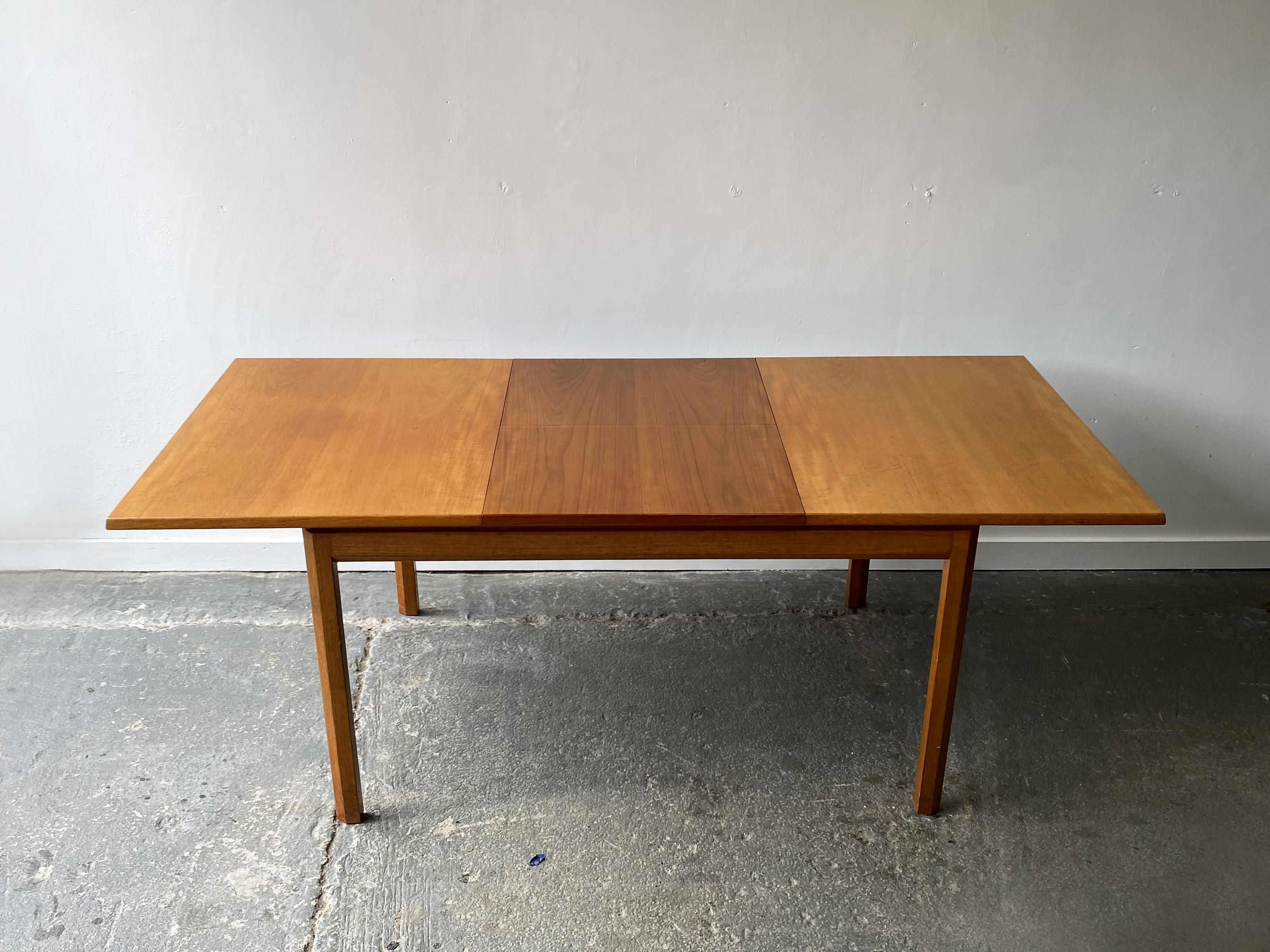 British 1960’s Mid-Century Modern extending dining table by White & Newton