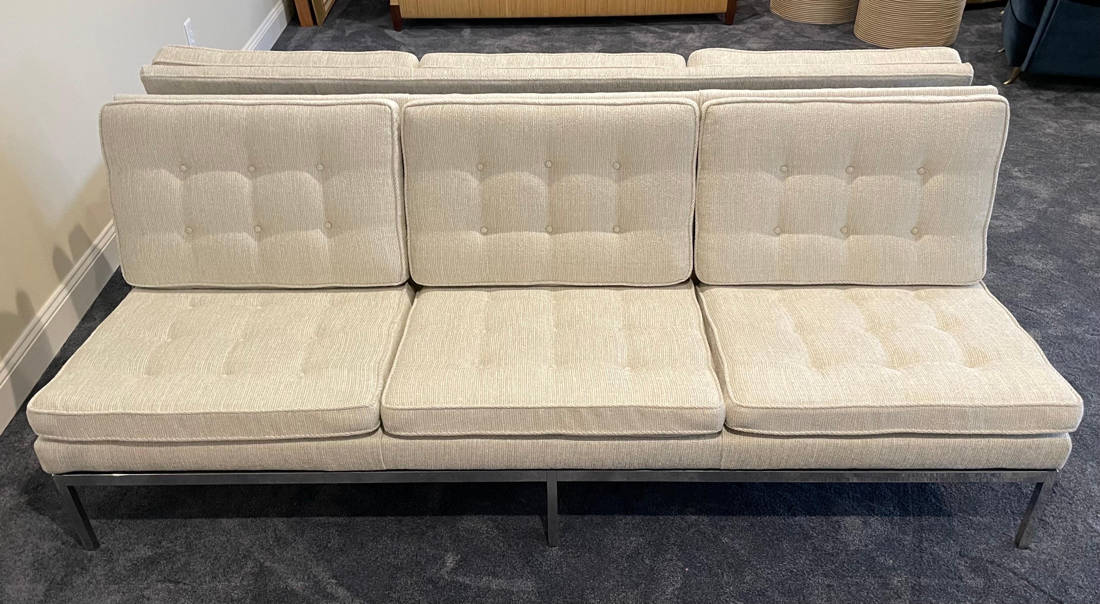 1960s Mid-Century Modern Florence Knoll Slipper Sofas- a Pair In Good Condition For Sale In Roanoke, VA