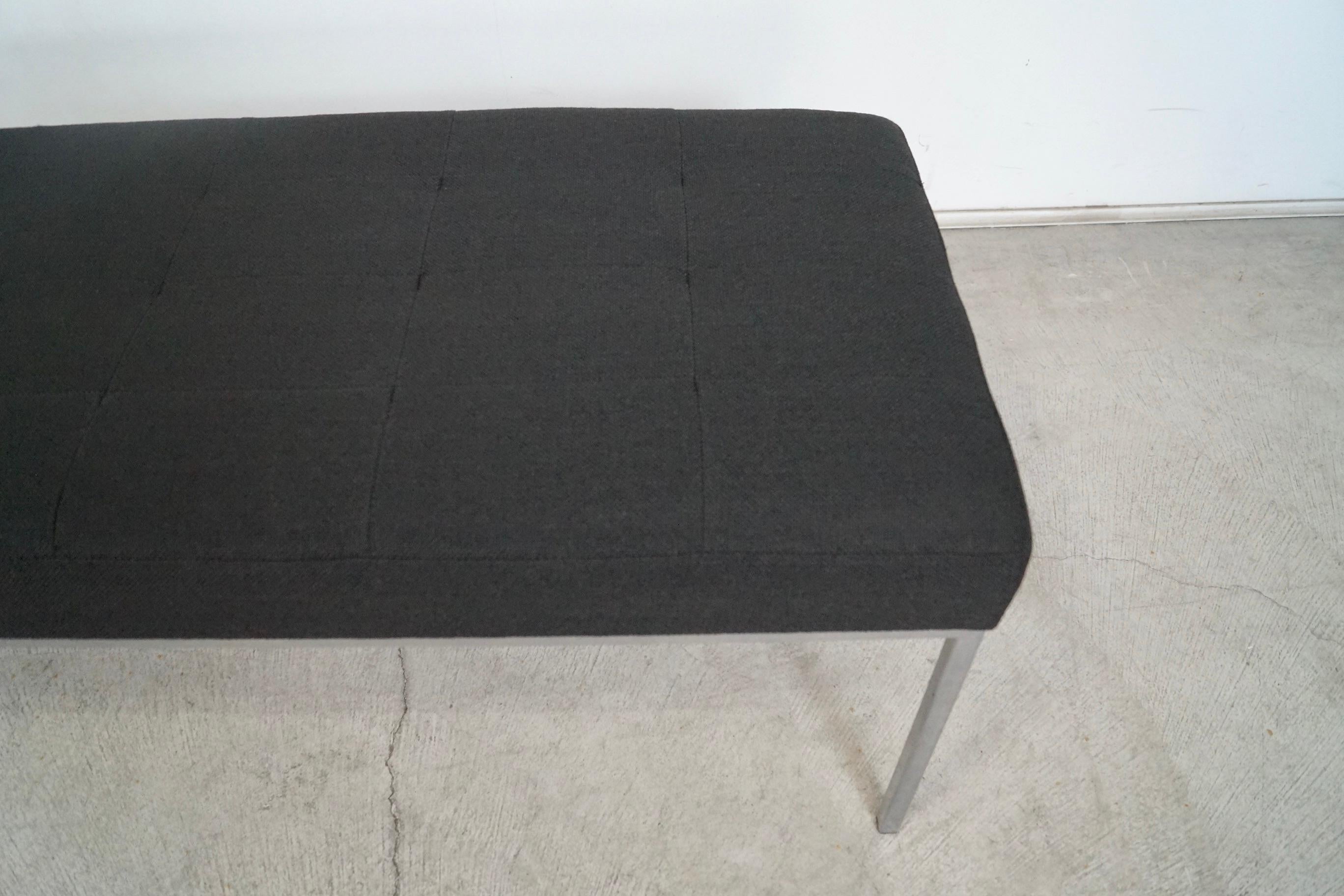 1960's Mid-Century Modern Florence Knoll Style Aluminum & Tweed Bench For Sale 10