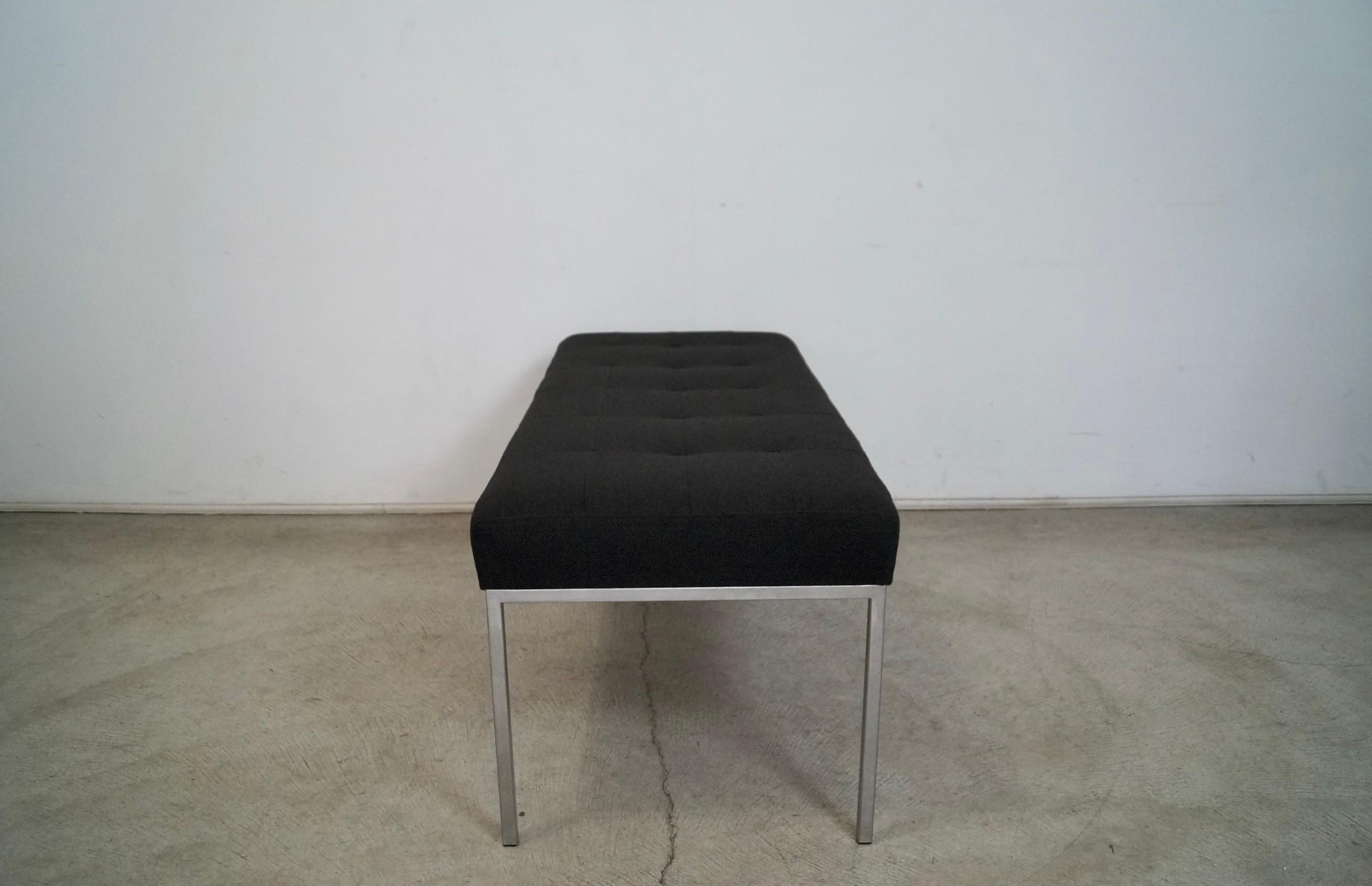 1960's Mid-Century Modern Florence Knoll Style Aluminum & Tweed Bench For Sale 3
