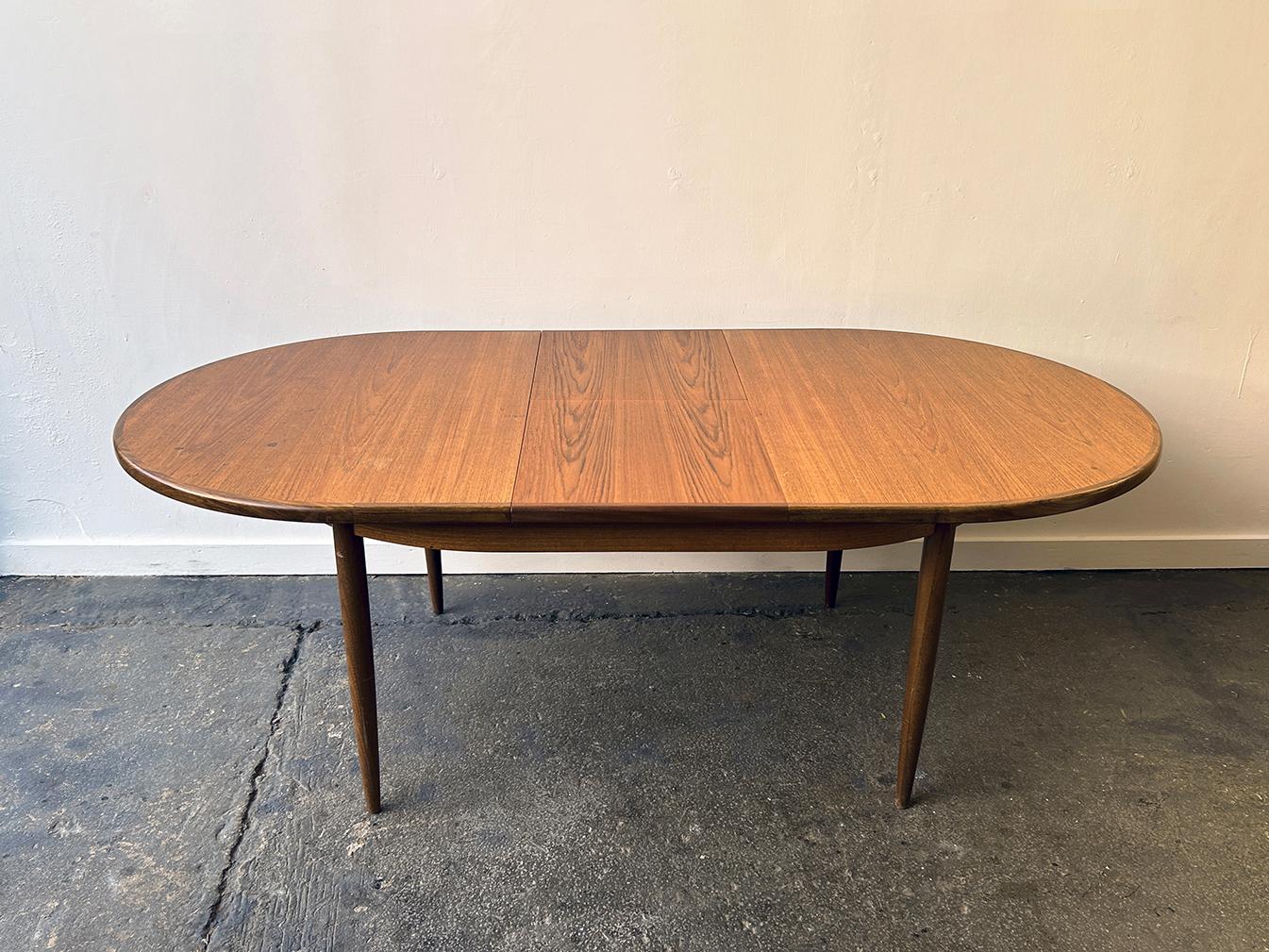 Table de salle à manger à rallonge G-Plan Fresco du milieu du siècle dernier, 1960 en vente 3