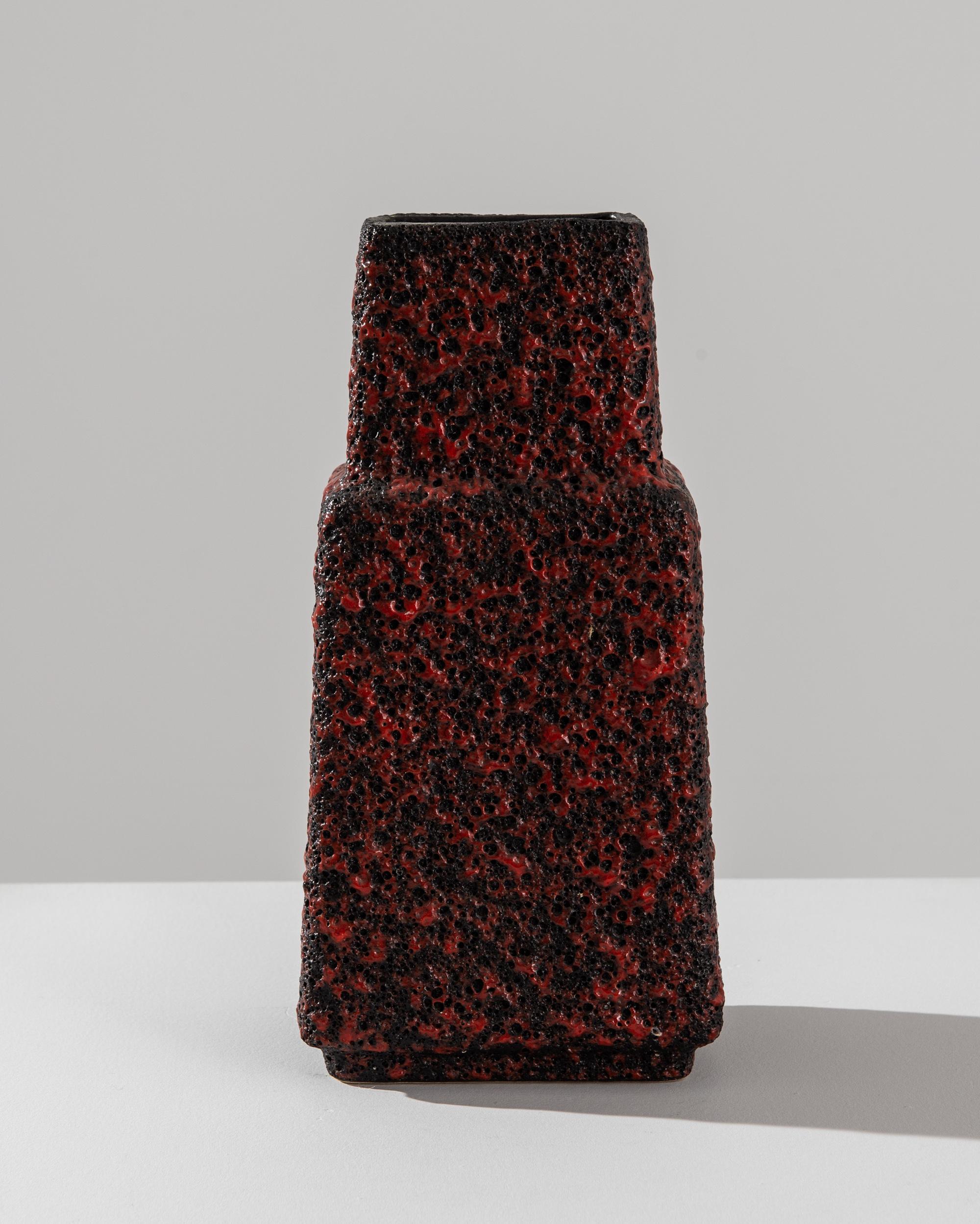 1960s Mid-Century Modern German Lava Glaze Vase For Sale 3
