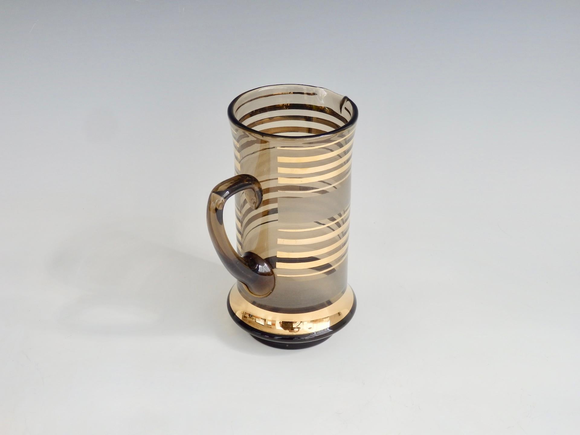 1960s, Mid-Century Modern Gold Stripe Glass Cocktail Pitcher Bon état - En vente à Ferndale, MI