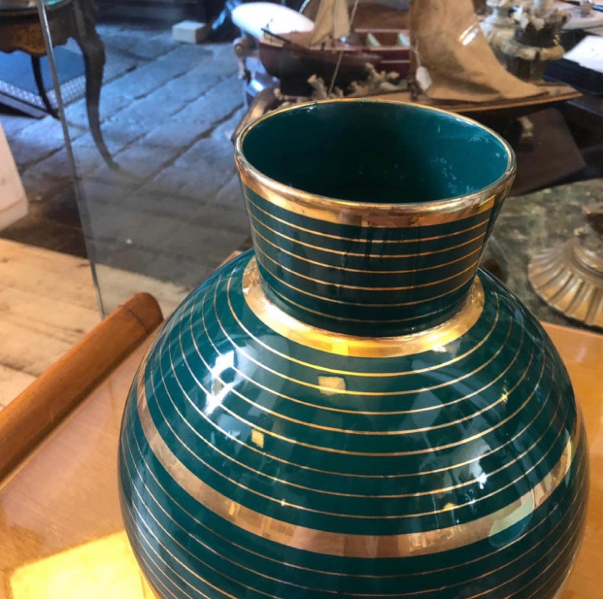 1960s Mid-Century Modern Green and Gold Ceramic Vase in the style of Giò Ponti 5