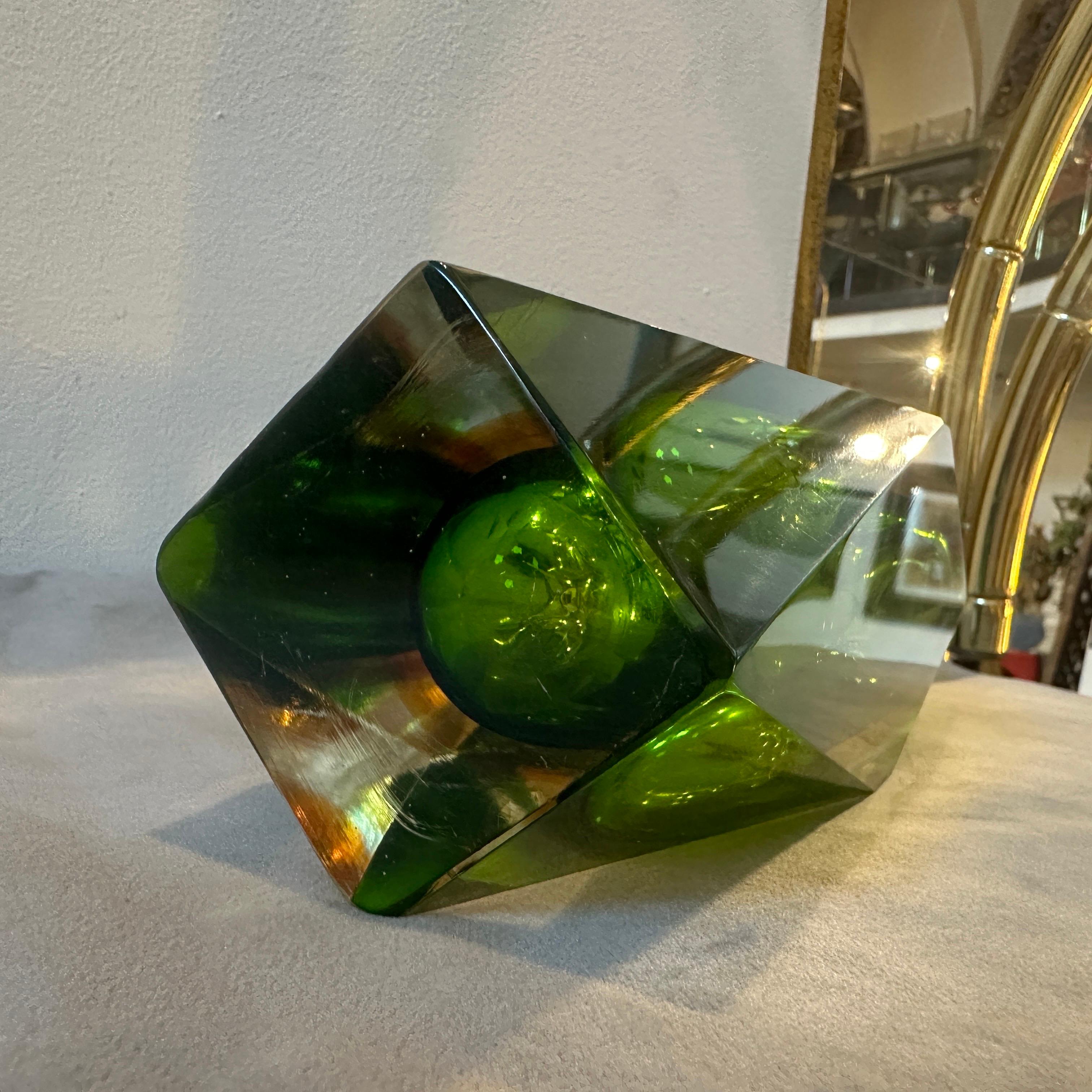 Italian 1960s Mid-Century Modern Green and Yellow Faceted Sommerso Murano Glass Vase For Sale