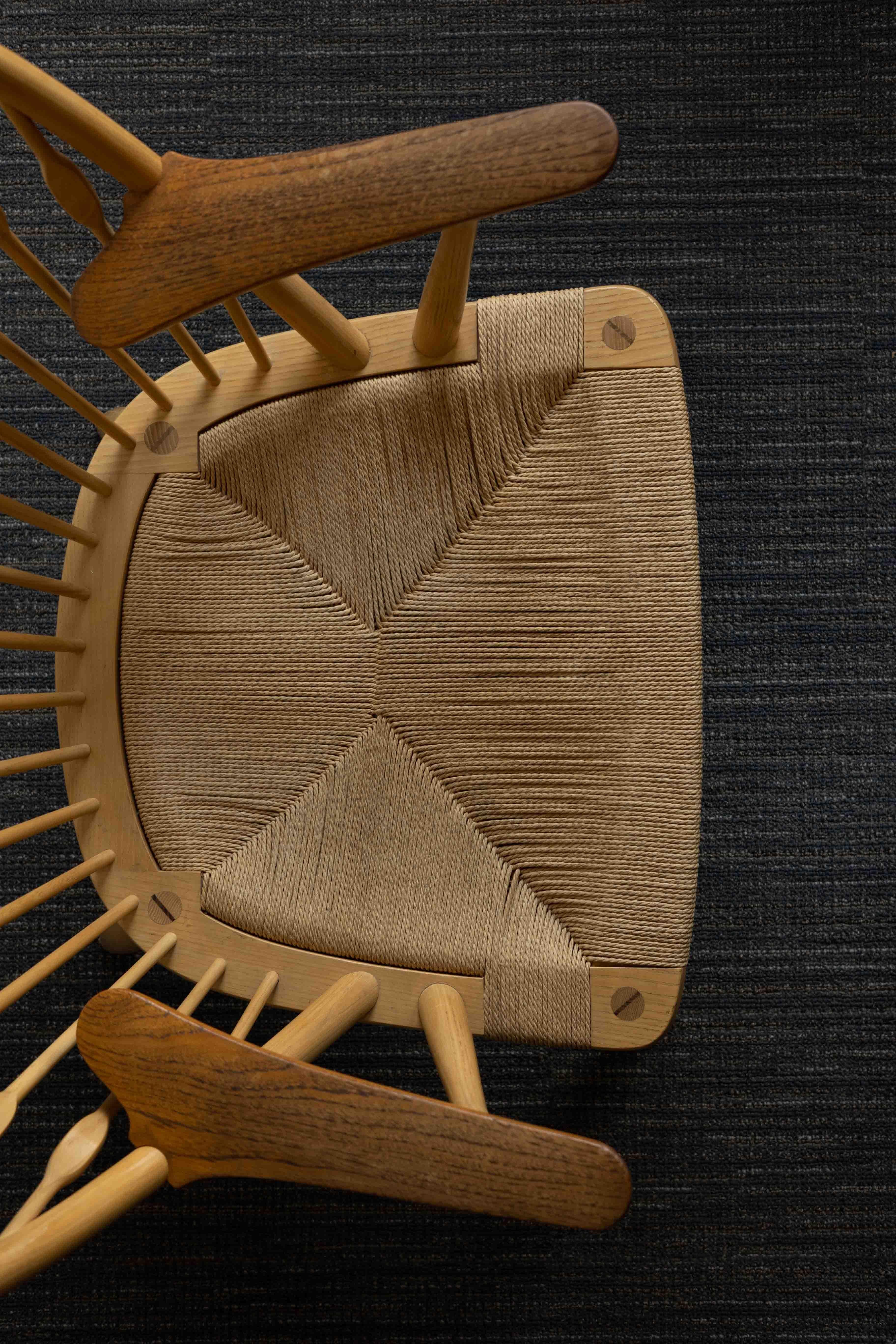 Hans Wegner fauteuil paon moderne mi-siècle des années 1960 en vente 1