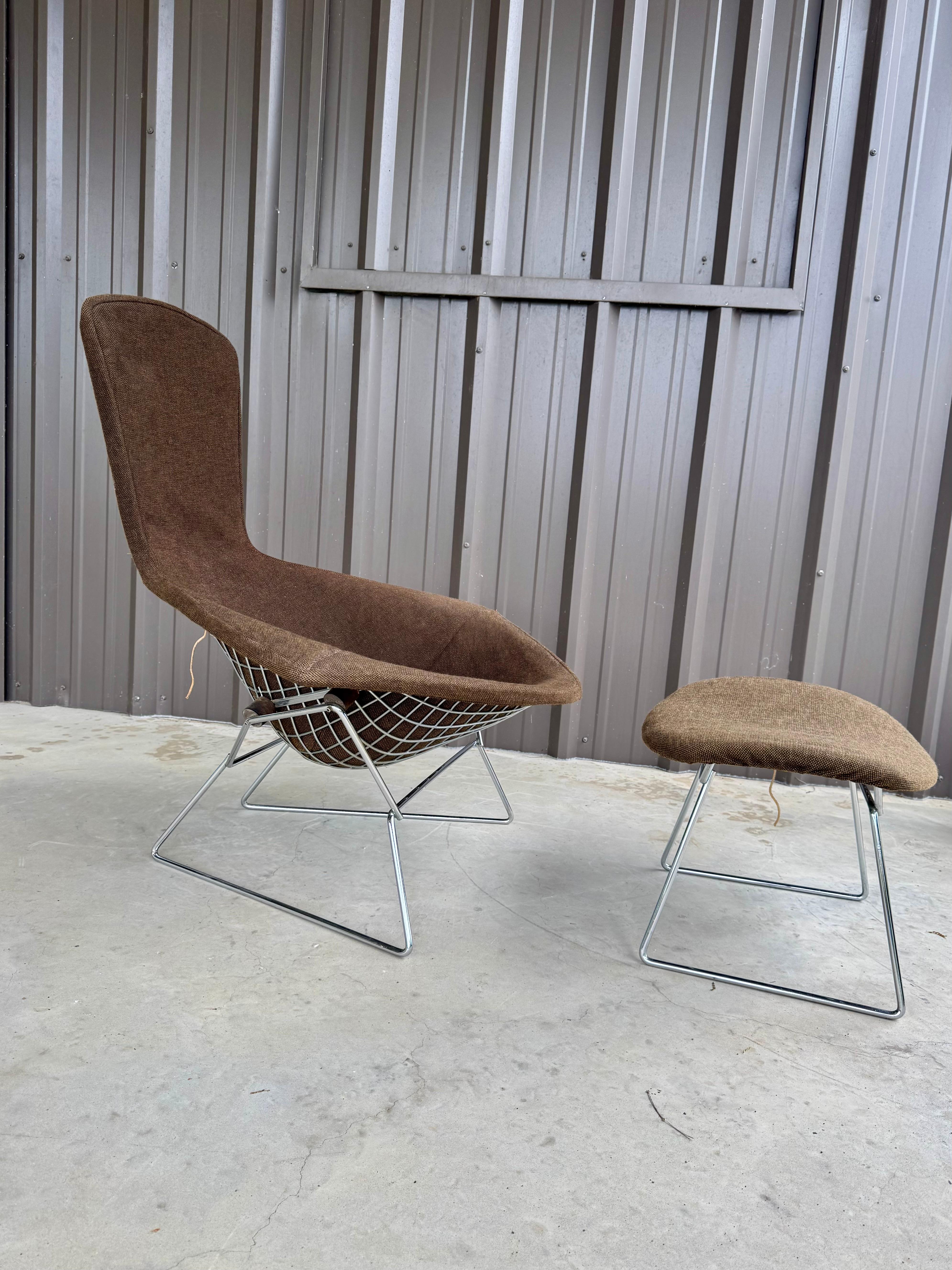 1960s Mid Century Modern Harry Bertoia Knoll Brown Chrome Bird Chair & Ottoman For Sale 2