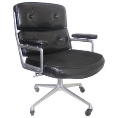 1960s Mid-Century Modern Herman Miller Time Life Executive Desk Lounge Chair