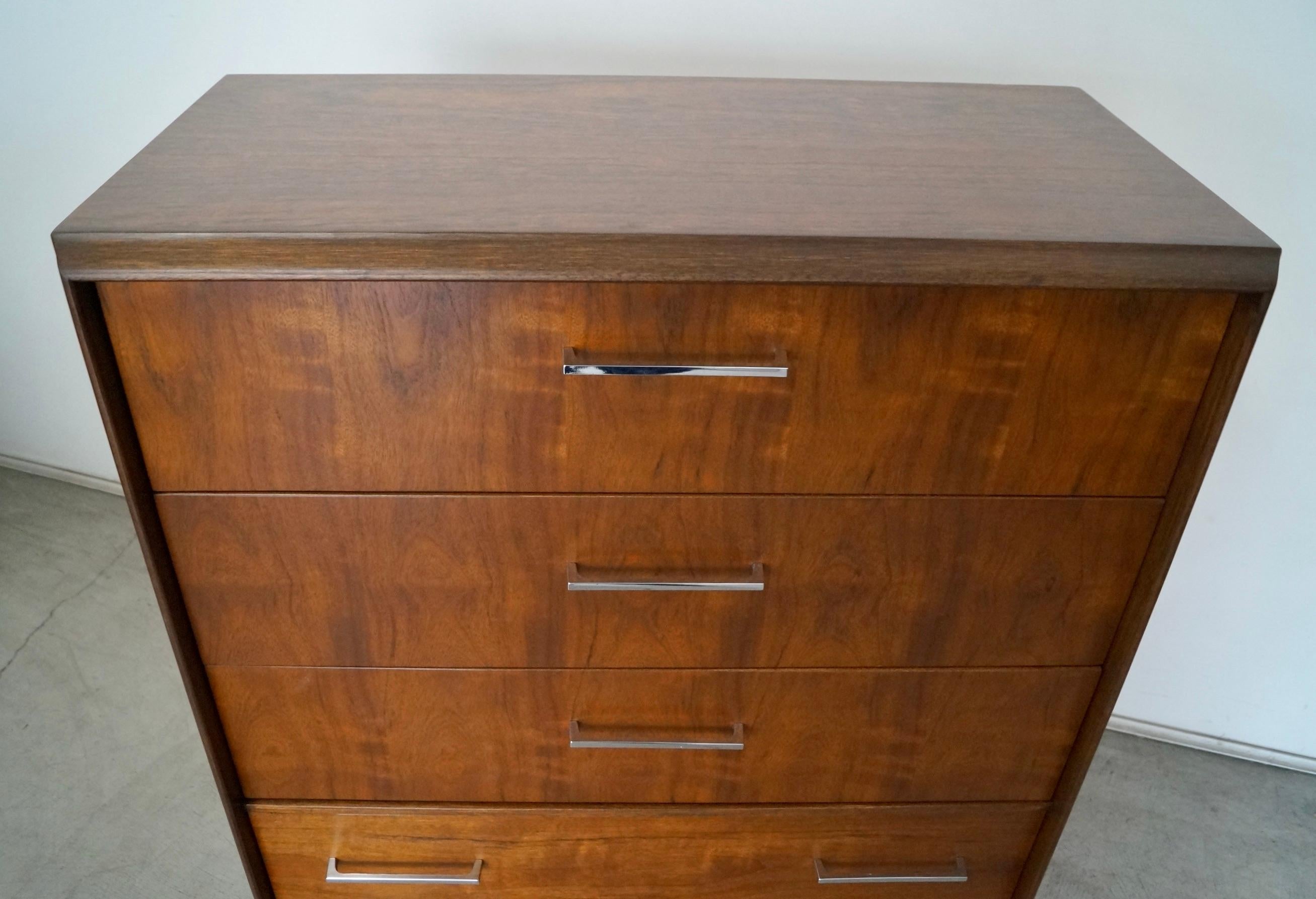 1960s Mid-Century Modern Highboy Dresser by Lane For Sale 2
