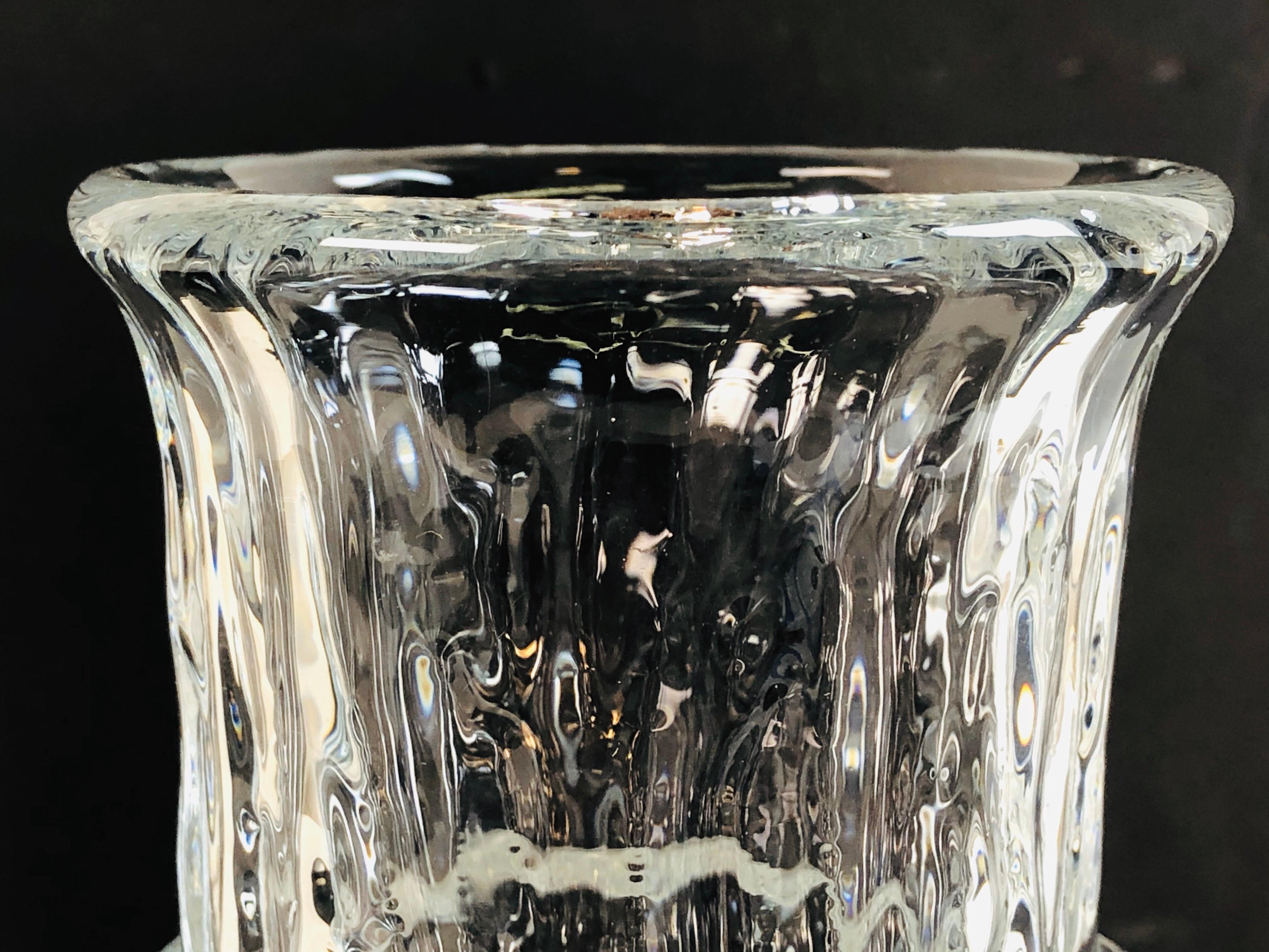 Moderne Iittala-Vase aus strukturiertem Glas, Mid-Century Modern, 1960er Jahre im Zustand „Gut“ im Angebot in Amherst, NH