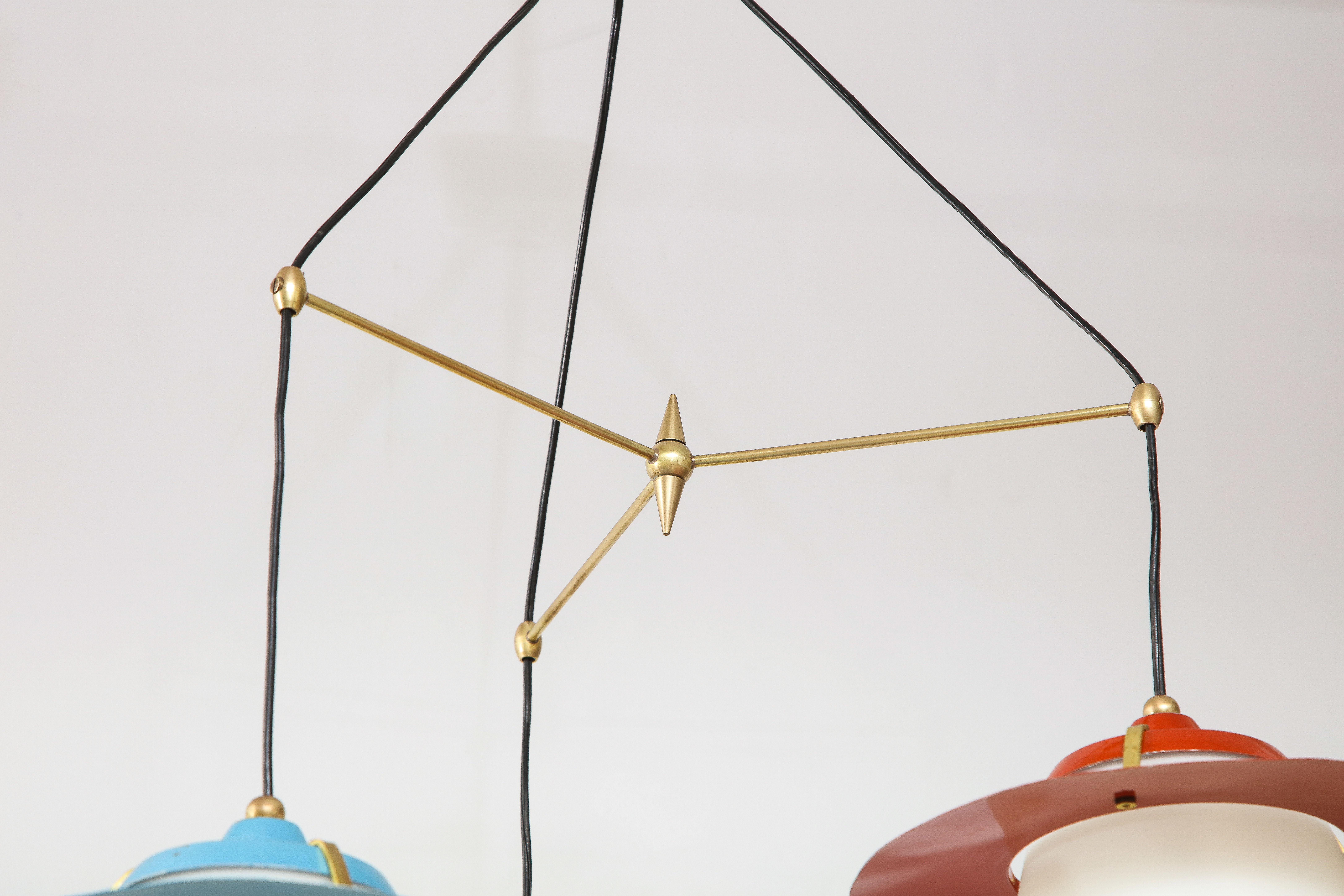 1960's Mid-Century Modern Italian Brass and Glass Chandelier For Sale 2
