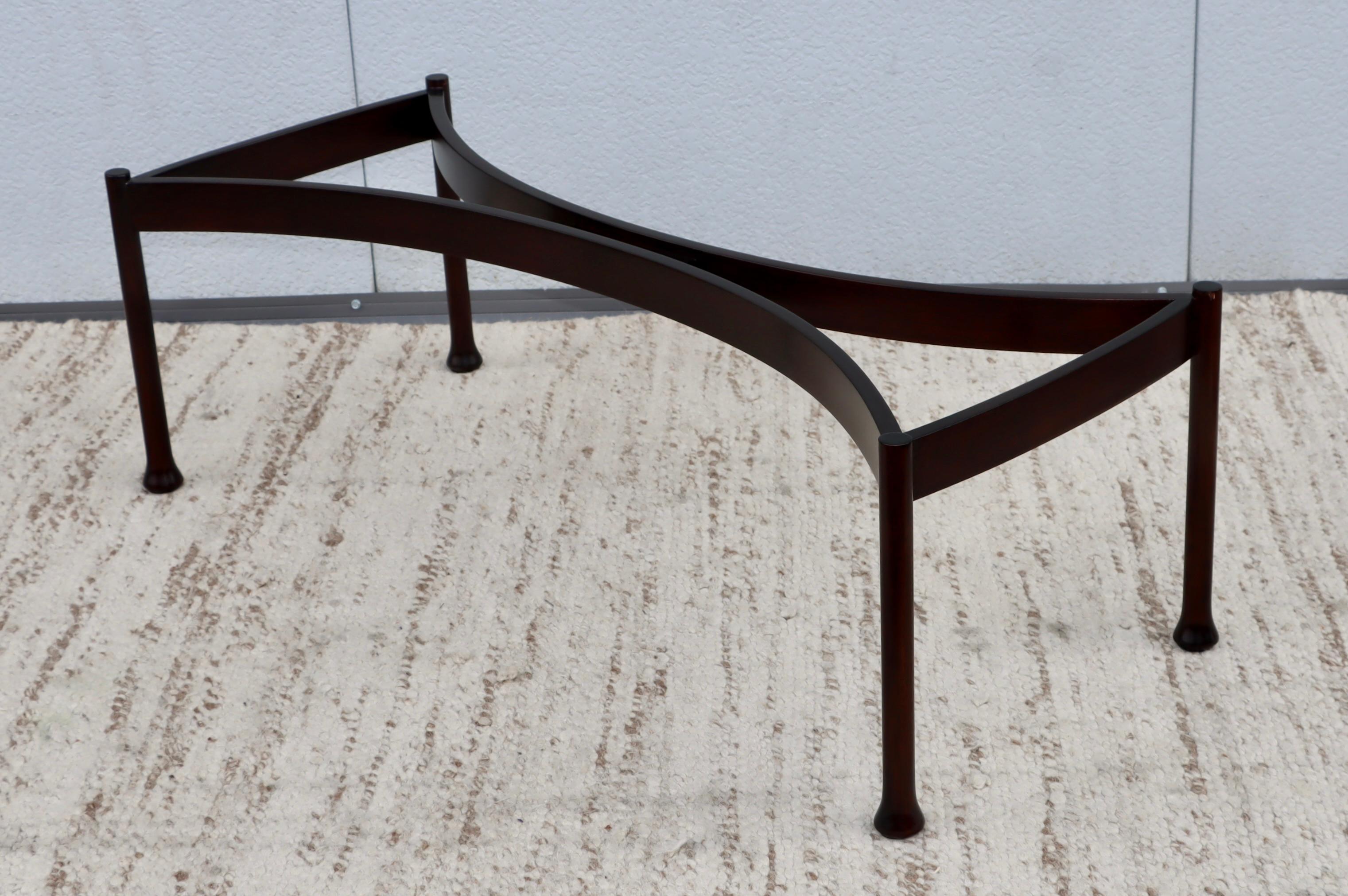 Tavolino da caffè italiano del Mid-Century Modern degli anni '60 con piano in vetro in vendita 6