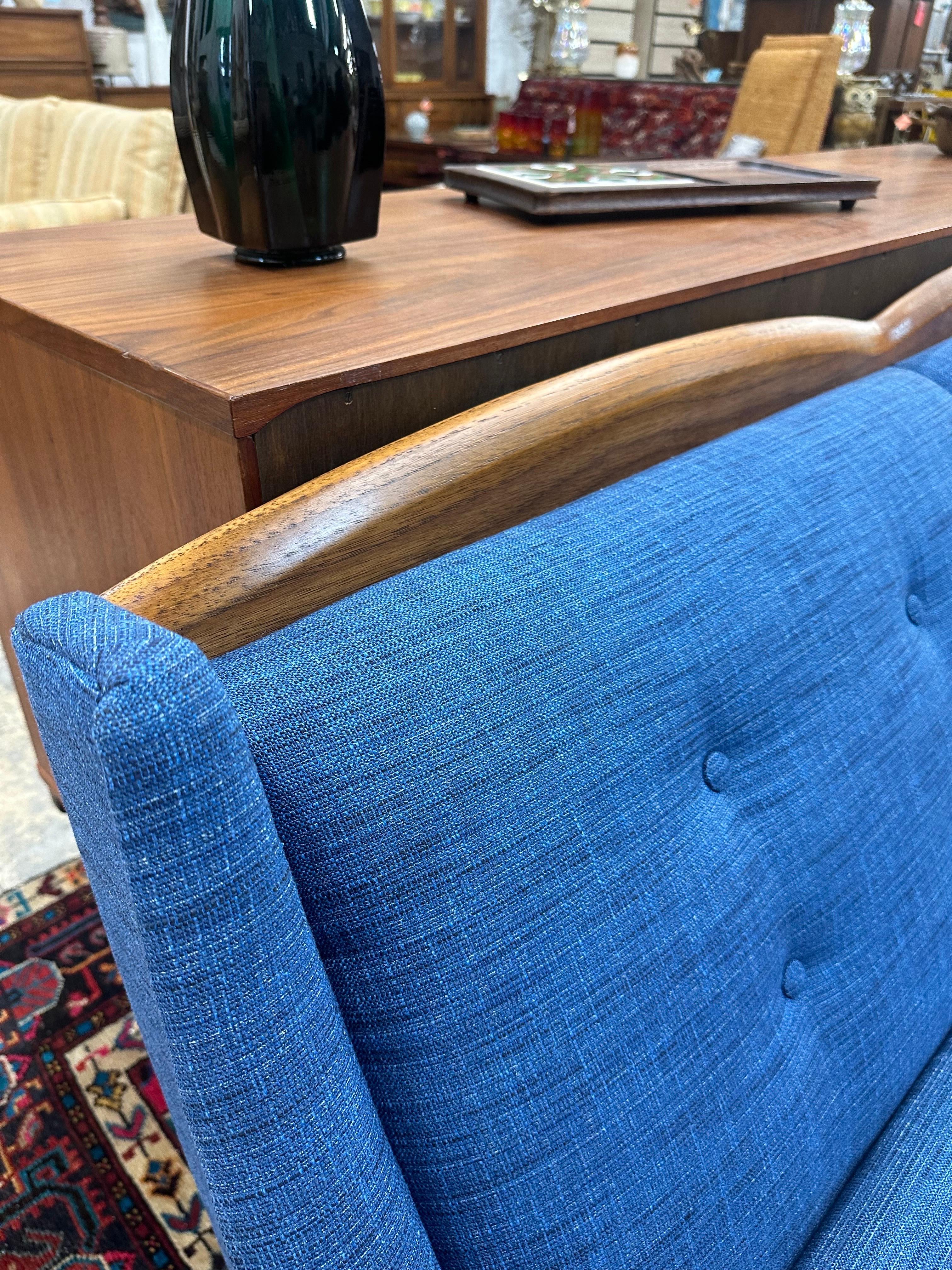 Fabric Mid Century Modern Kroehler Avant Fully Restored Sofa