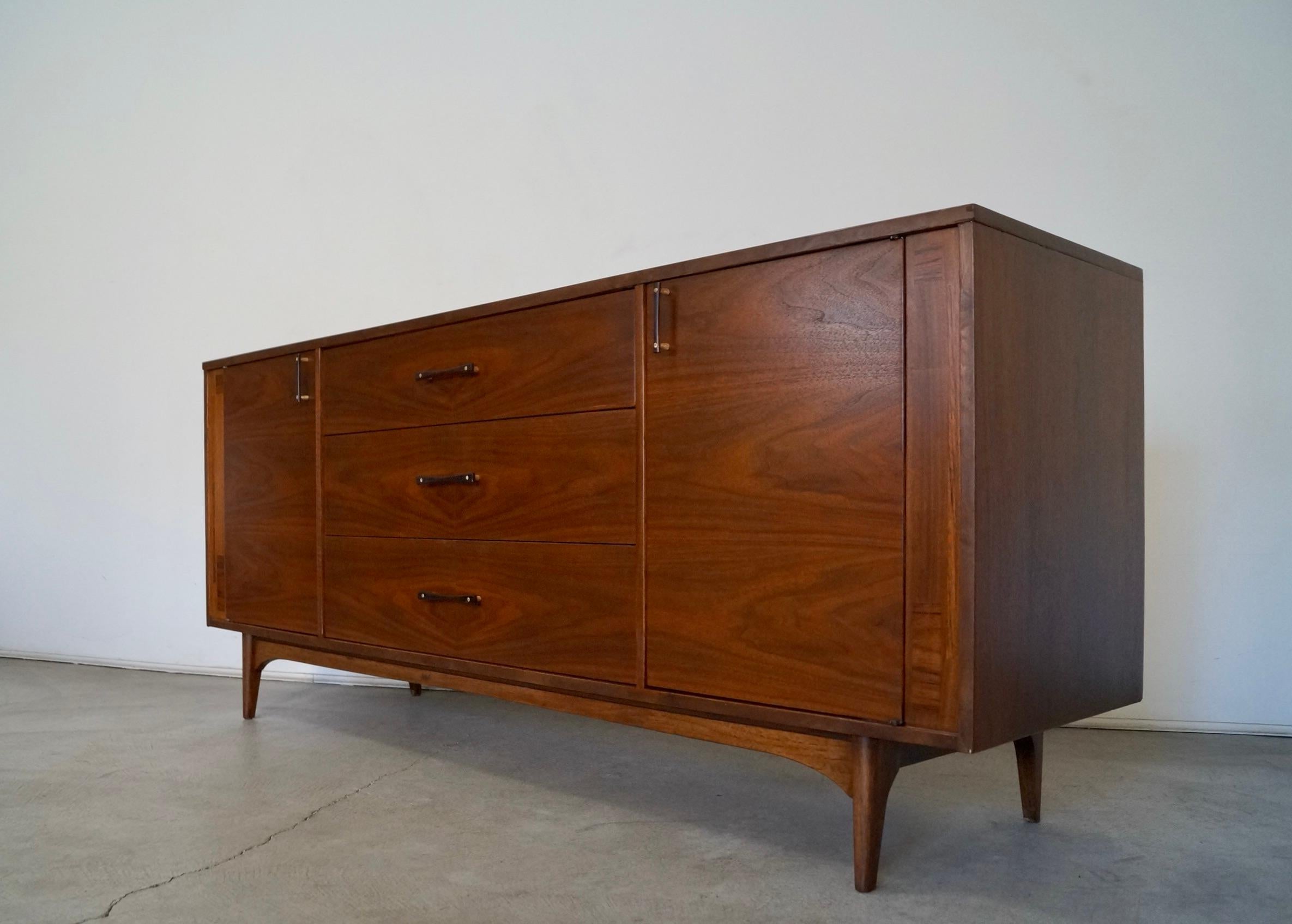 1960's Mid-Century Modern Kroehler Walnut & Rosewood Credenza 1