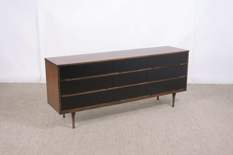 Mid-20th Century 1960's Mid-Century Modern Lacquered Chest of Drawers For Sale