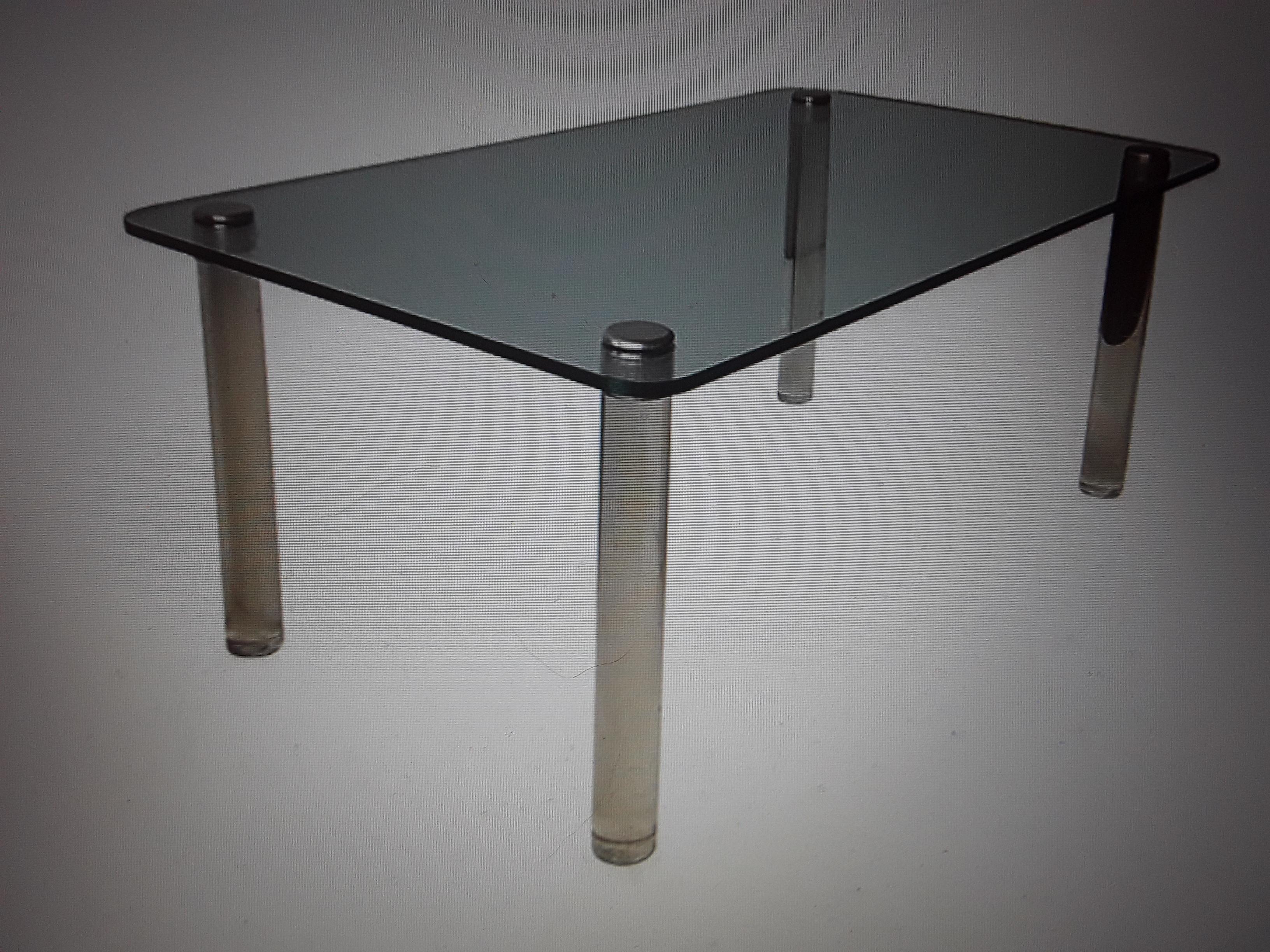 1960's Mid Century Modern Lucite and Glass Dining Table For Sale 1
