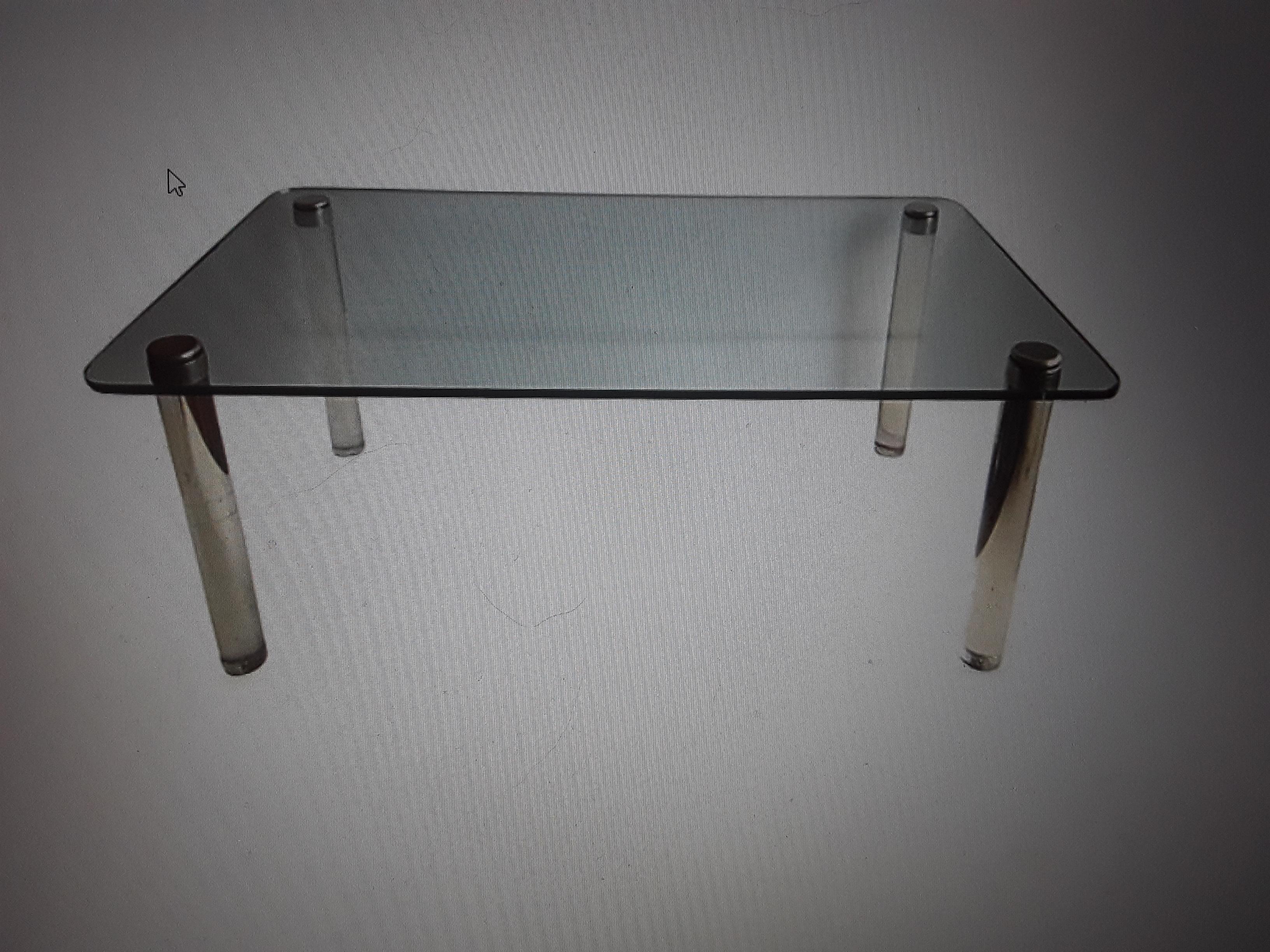 1960's Mid Century Modern Lucite and Glass Dining Table For Sale 3